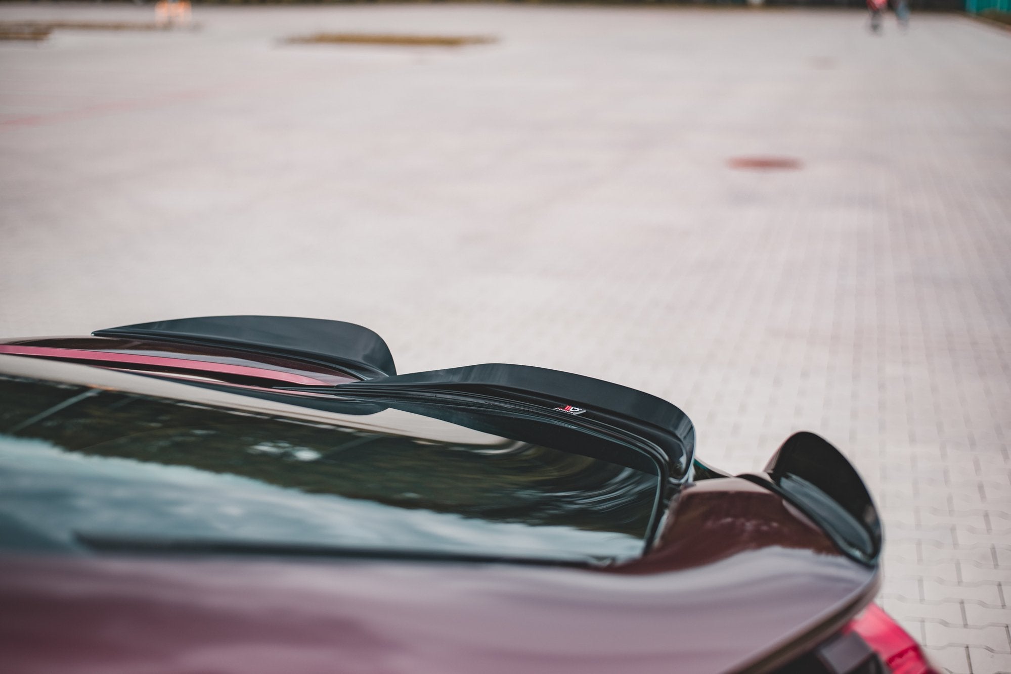 Central Cap Spoiler BMW i8