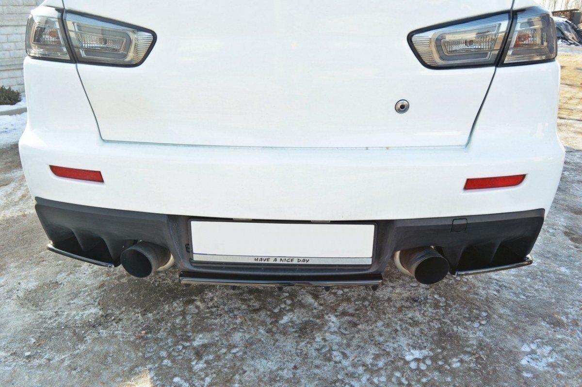 CENTRAL REAR SPLITTER Mitsubishi Lancer Evo X (with vertical bars)