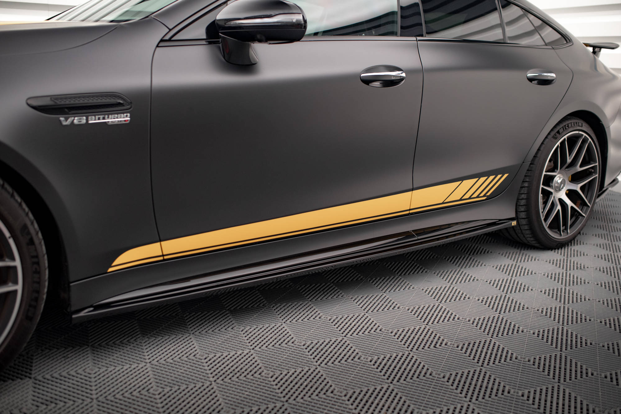 Side Skirts Diffusers Mercedes-AMG GT 63S 4-Door Coupe