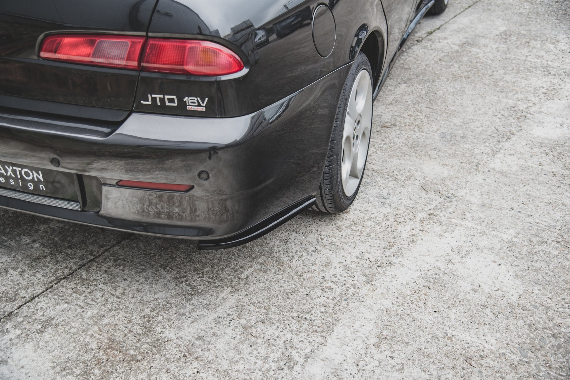 Rear Side Splitters Alfa Romeo 156 SW Facelift