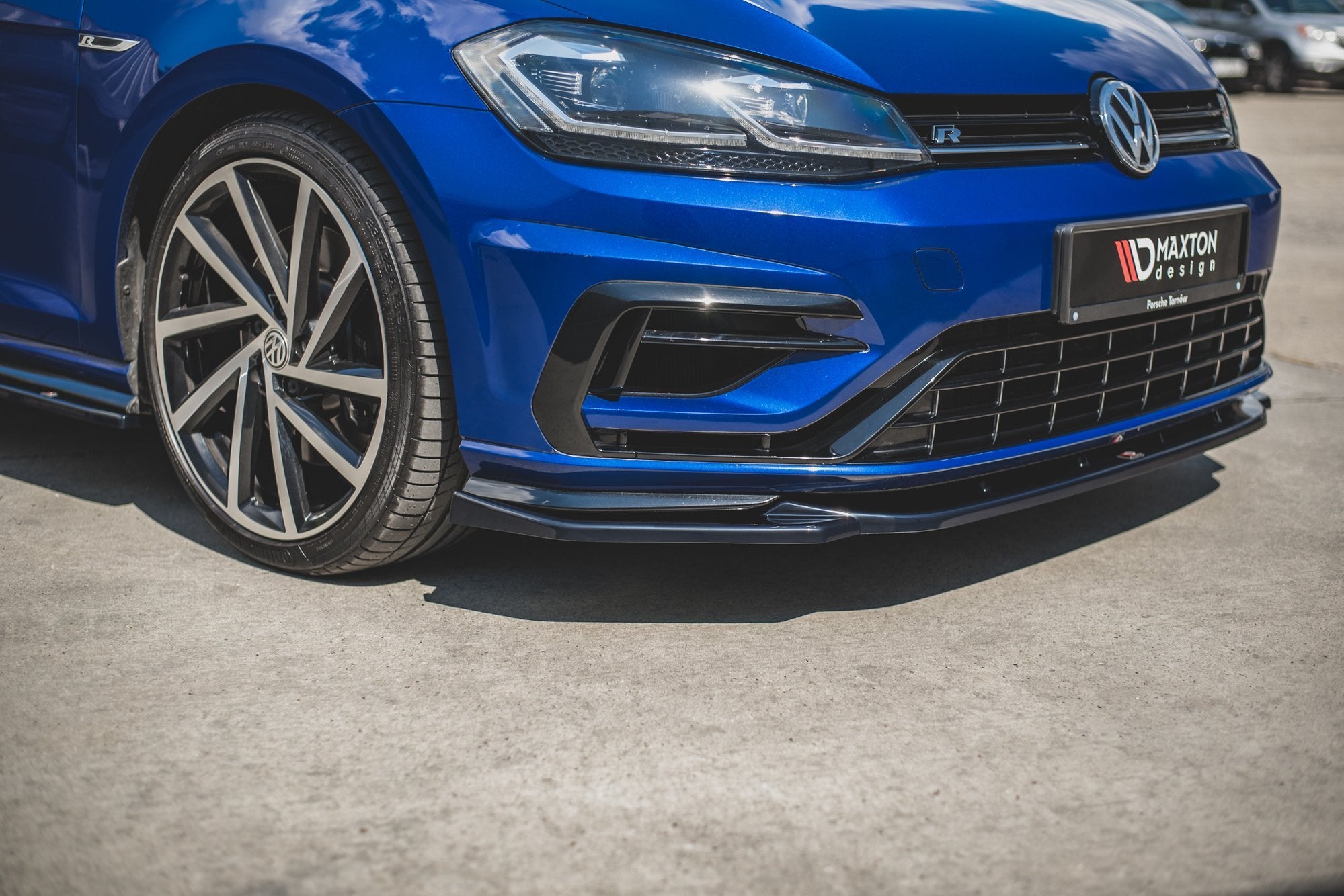 Front Splitter V.9 VW Golf 7 R / R-Line Facelift