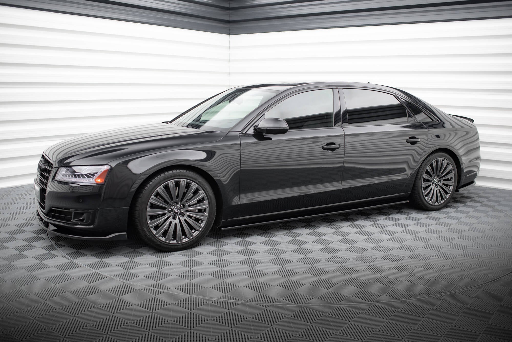 Side Skirts Diffusers Audi A8 Long D4