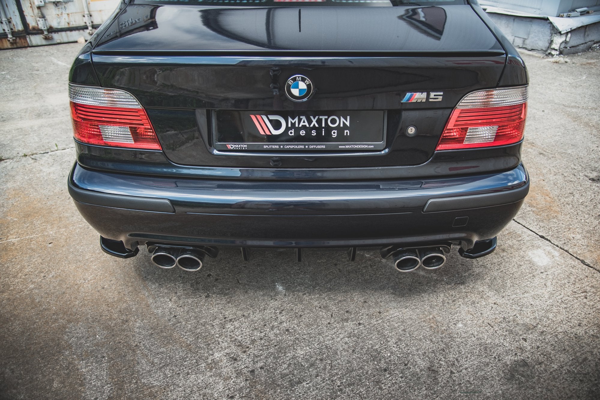 Rear Side Splitters BMW M5  / 5 M-Pack E39