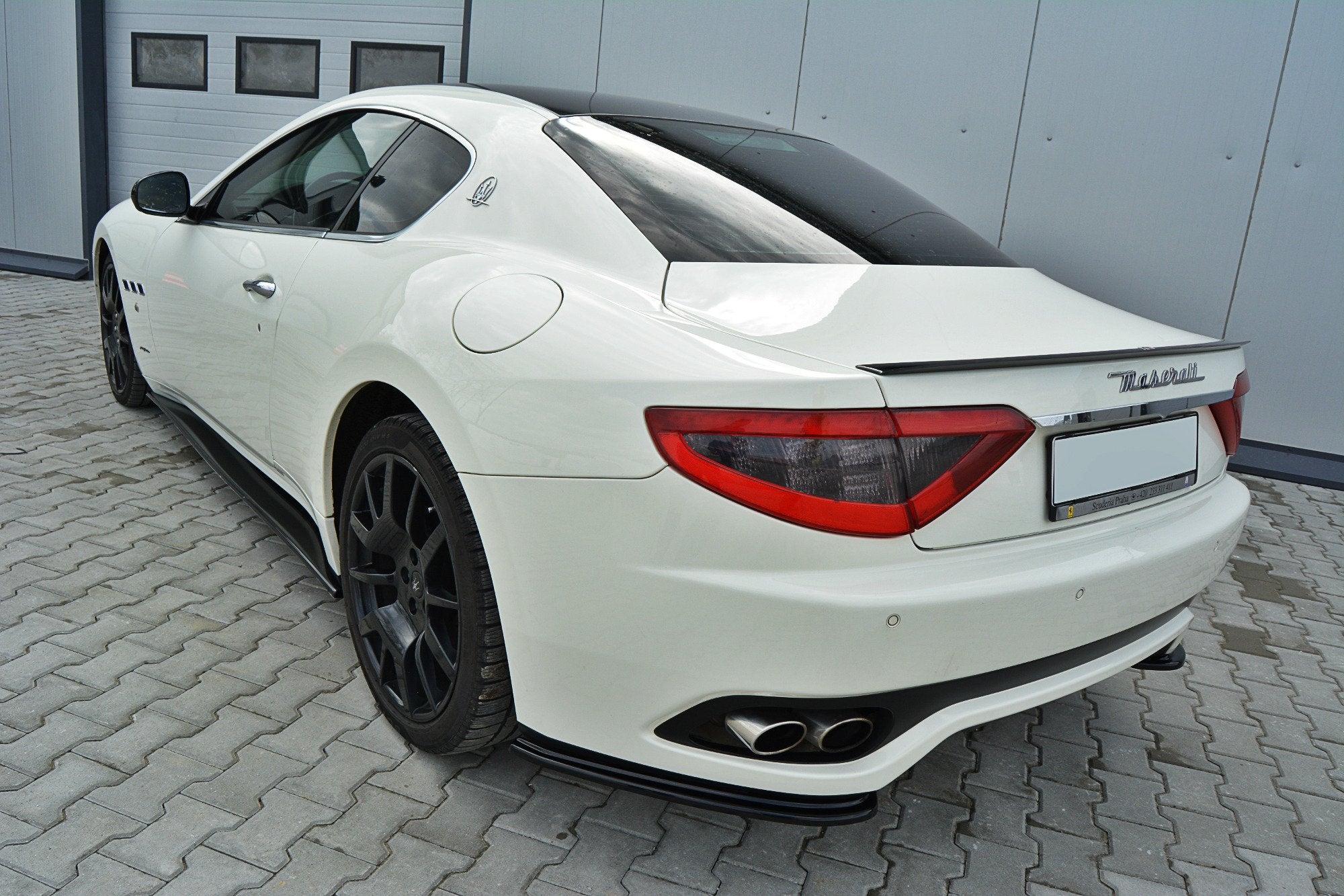 REAR SIDE SPLITTERS Maserati Granturismo Mk1