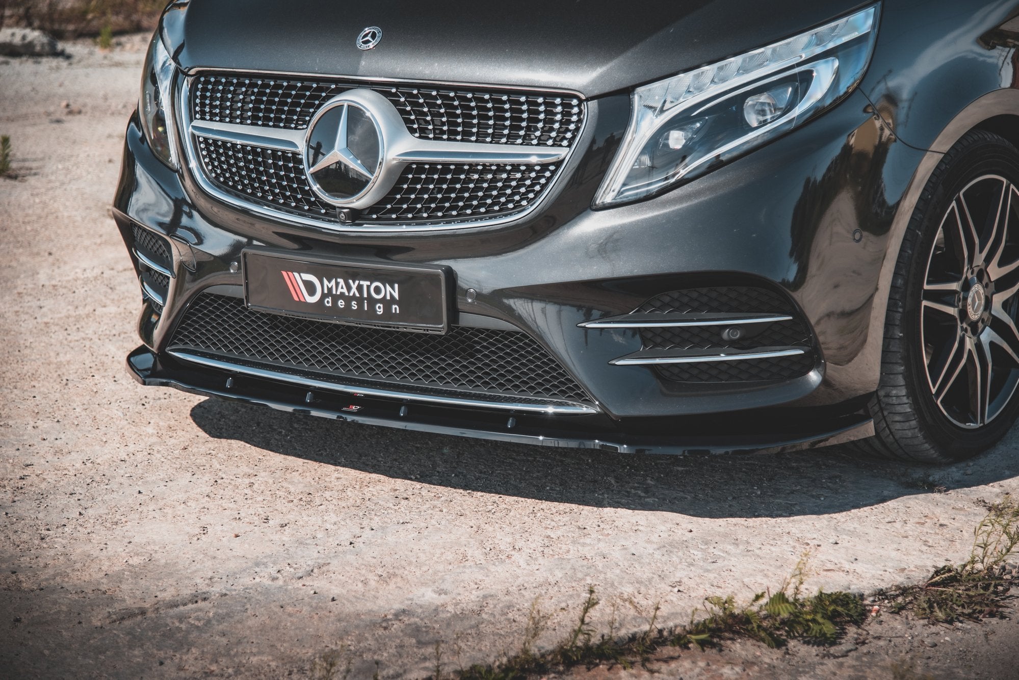 Front Splitter V.2 Mercedes-Benz V-Class AMG-Line W447 Facelift