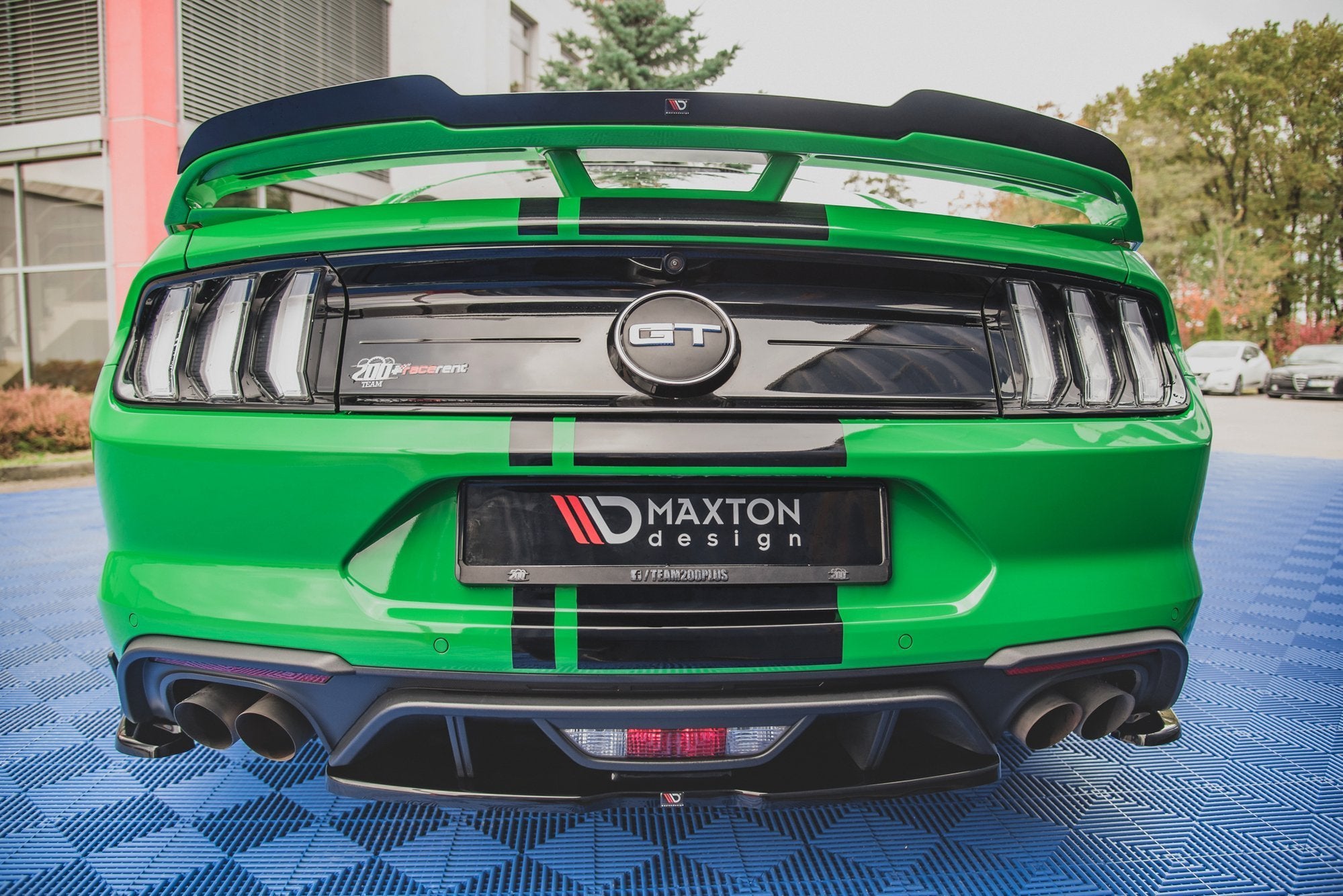 Central Rear Splitter Ford Mustang GT Mk6 Facelift