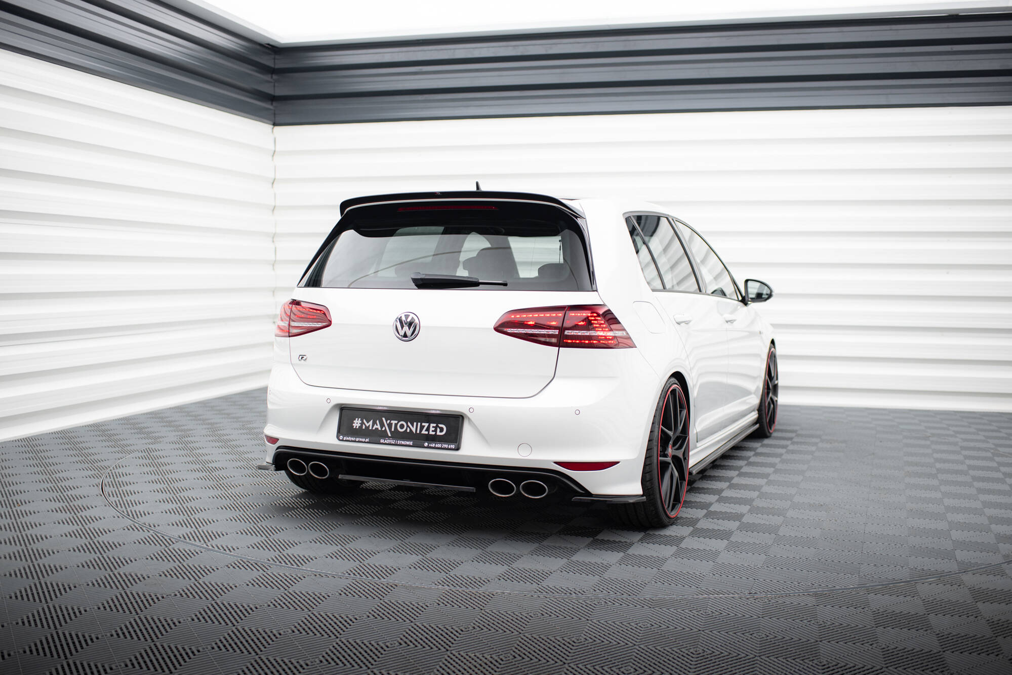 REAR SIDE SPLITTERS v.2 VW GOLF VII R