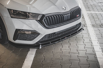 Front Splitter V.1 Skoda Octavia RS Mk4 - 0