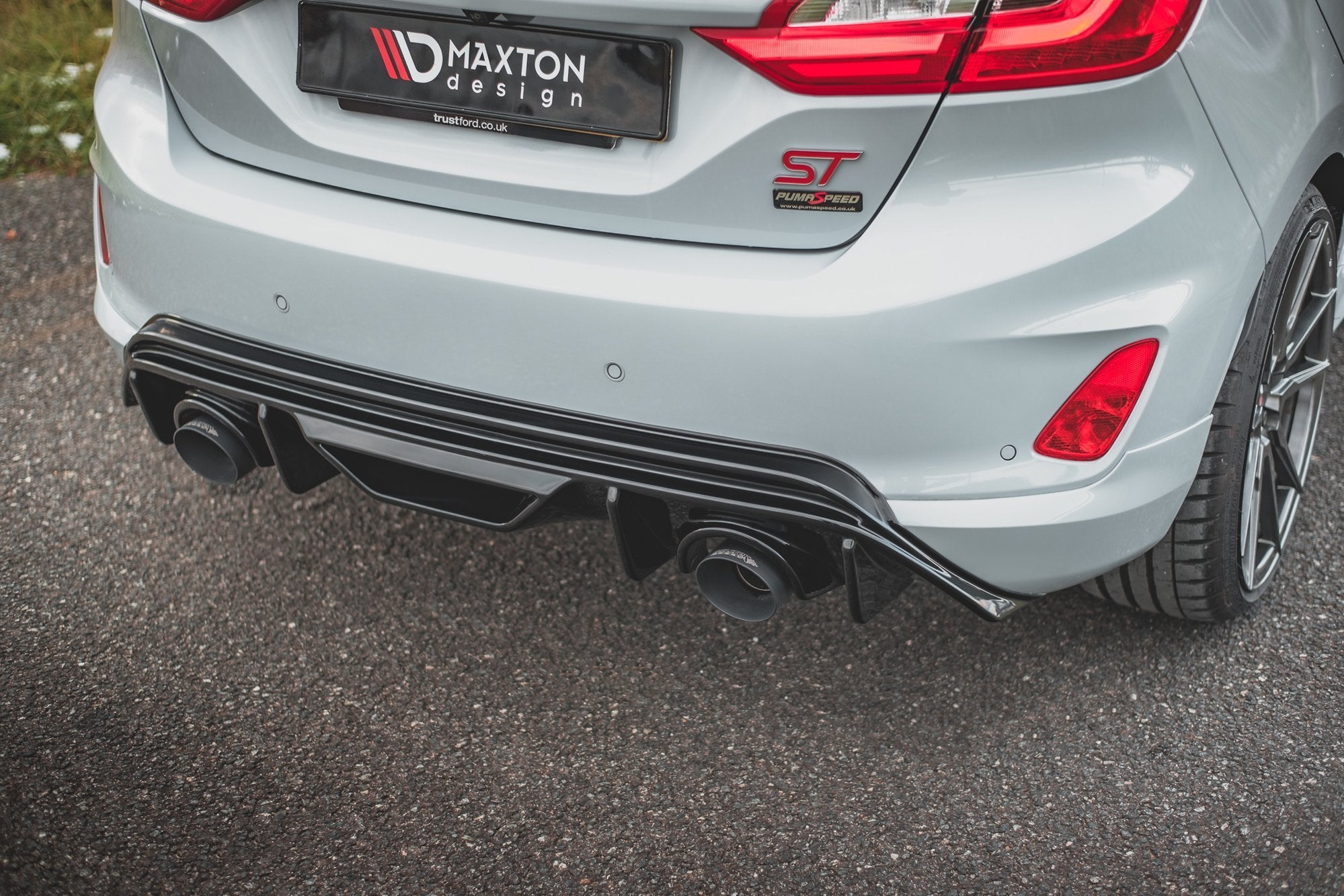 Rear Valance + Miltek Sport Exhaust Ford Fiesta mk8