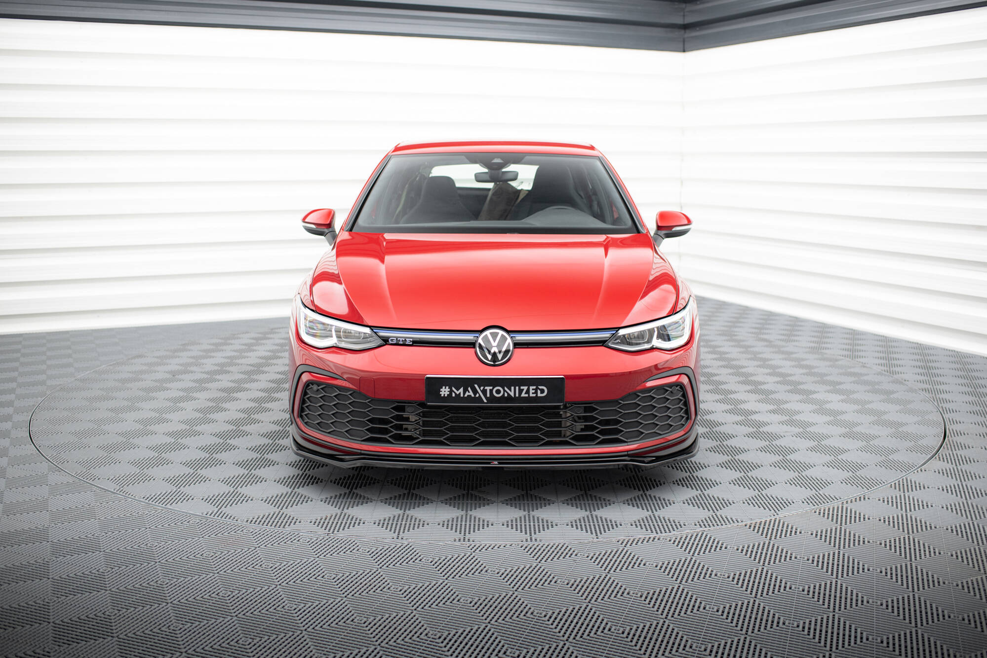 Front Splitter V.4 Volkswagen Golf GTI / GTE / R-Line Mk8