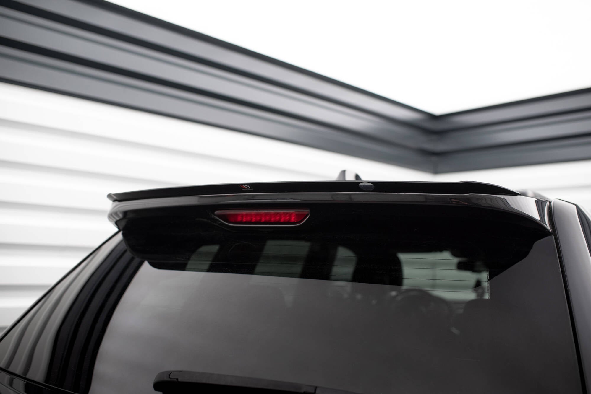 SPOILER CAP Jeep Grand Cherokee WK2 Summit (FACELIFT)