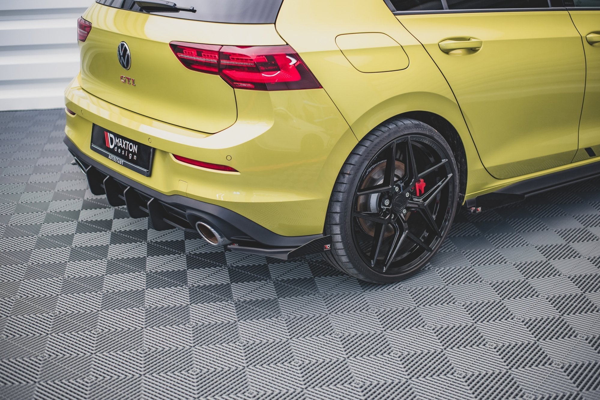 Rear Side Flaps Volkswagen Golf 8 GTI Clubsport