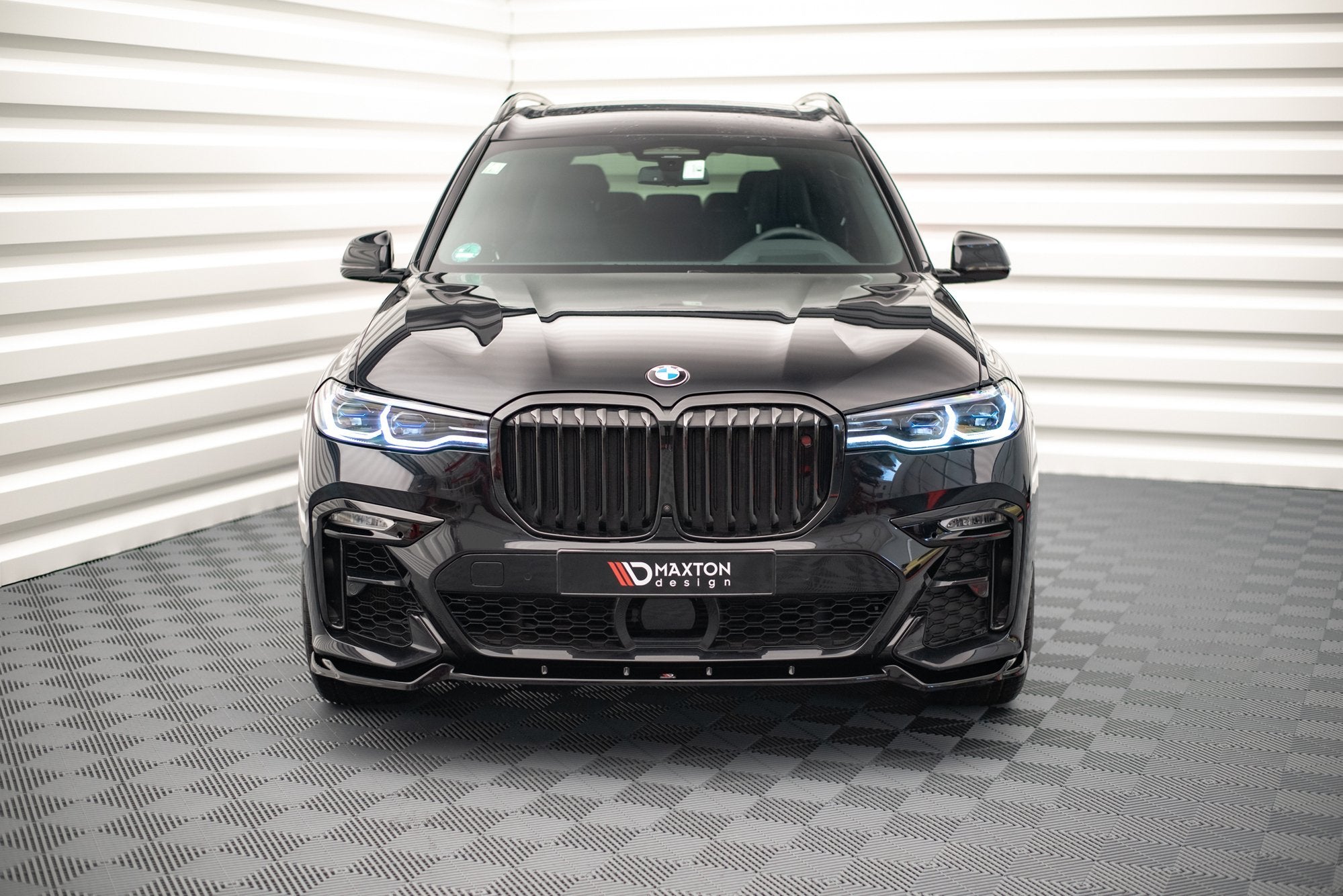 Front Splitter V.2 BMW X7 M G07