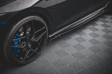 Side Skirts Diffusers V.1 Volkswagen Golf R Mk8 - 0