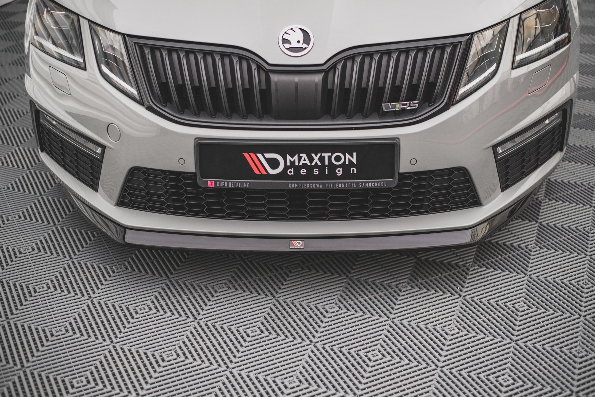 Front Splitter V.1 Skoda Octavia RS Mk3 Facelift