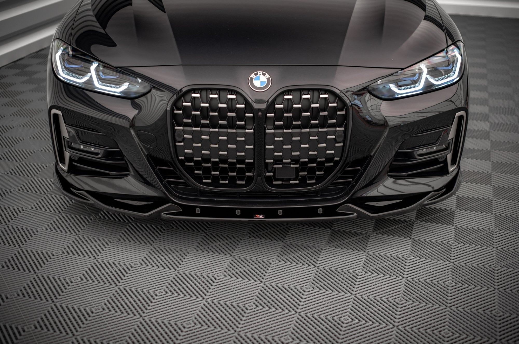 Front Splitter V.2 BMW 4 M-Pack / M440i G22