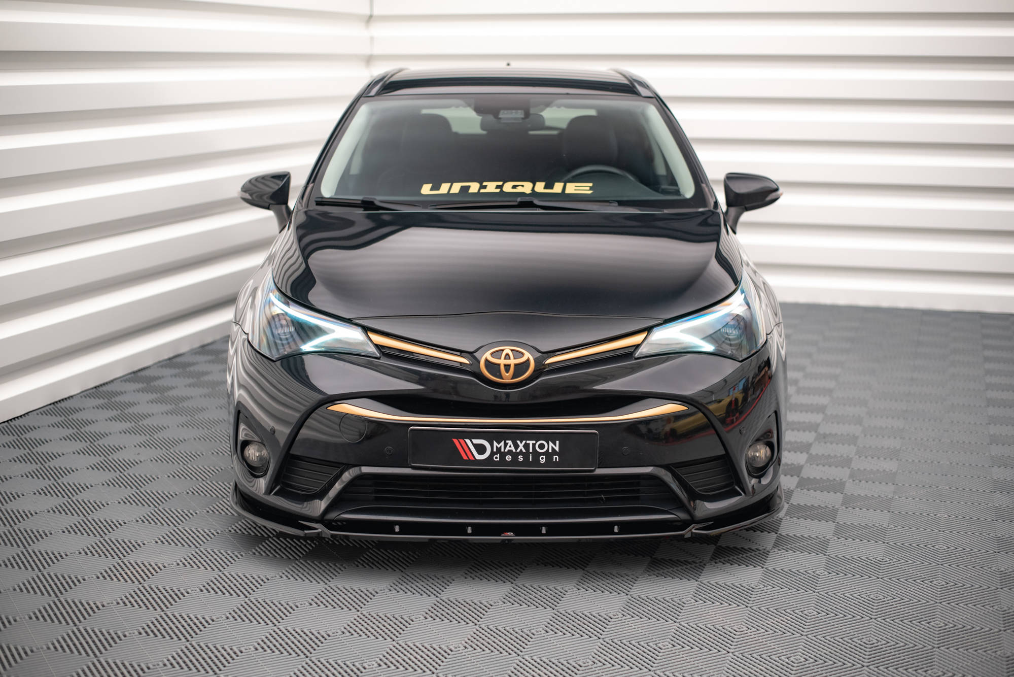 Front Splitter V.2 Toyota Avensis Mk3 Facelift