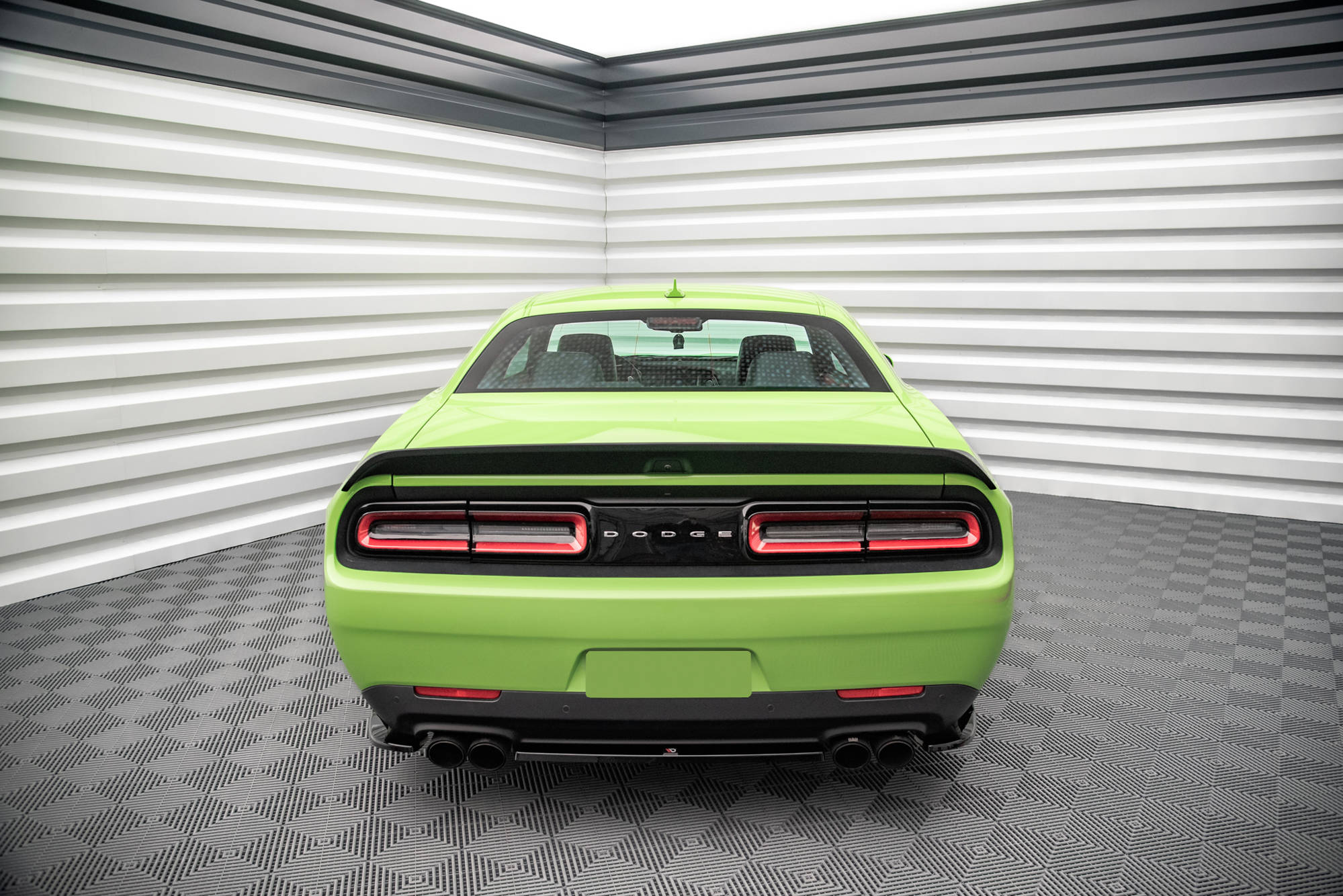 Central Rear Splitter for Dodge Challenger SRT Hellcat Widebody Mk3