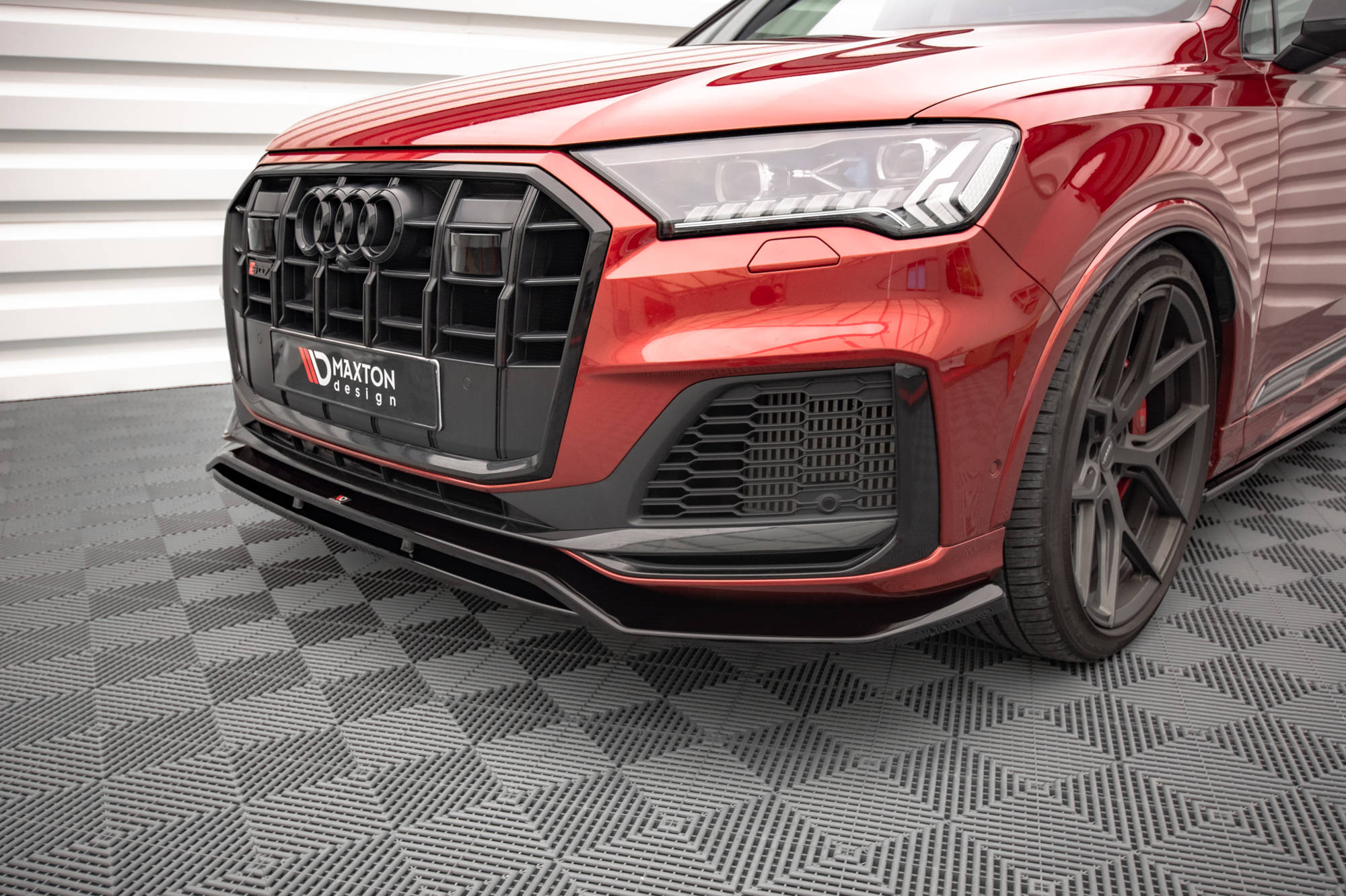 Front Splitter Audi SQ7 /Q7 S-Line Mk2 (4M) Facelift