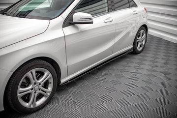 Side Skirts Diffusers V.1 Mercedes-Benz A W176 - 0