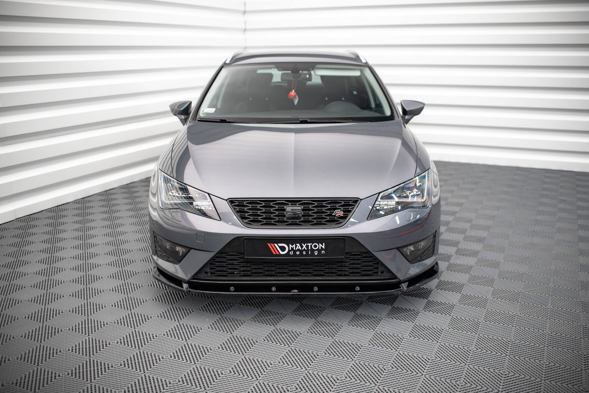 Front Splitter V.1 Seat Leon FR / Cupra Mk3