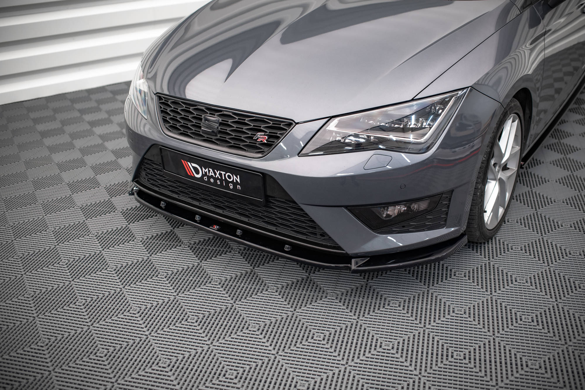 Front Splitter V.1 Seat Leon FR / Cupra Mk3