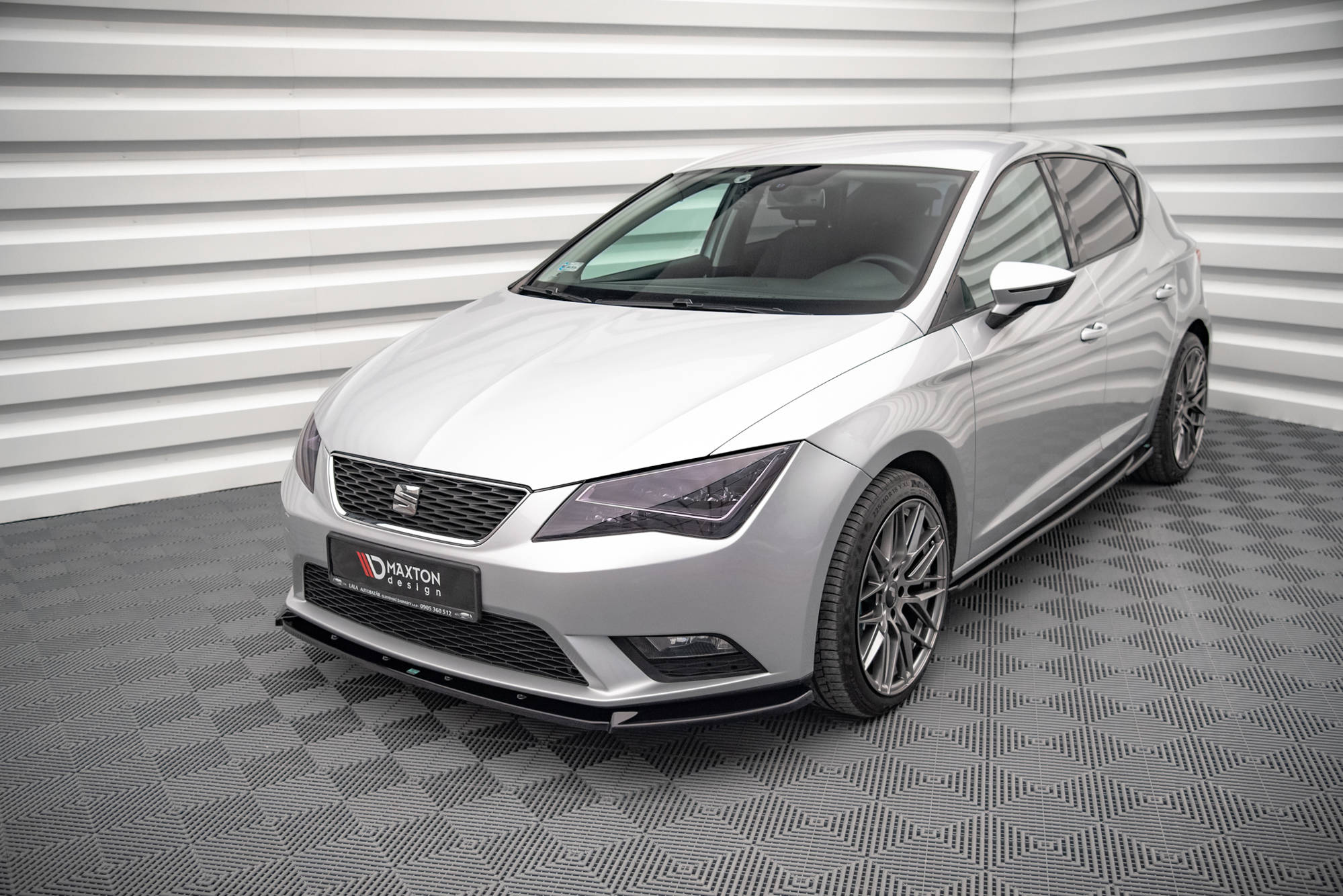 Front Splitter V.1 Seat Leon Mk3