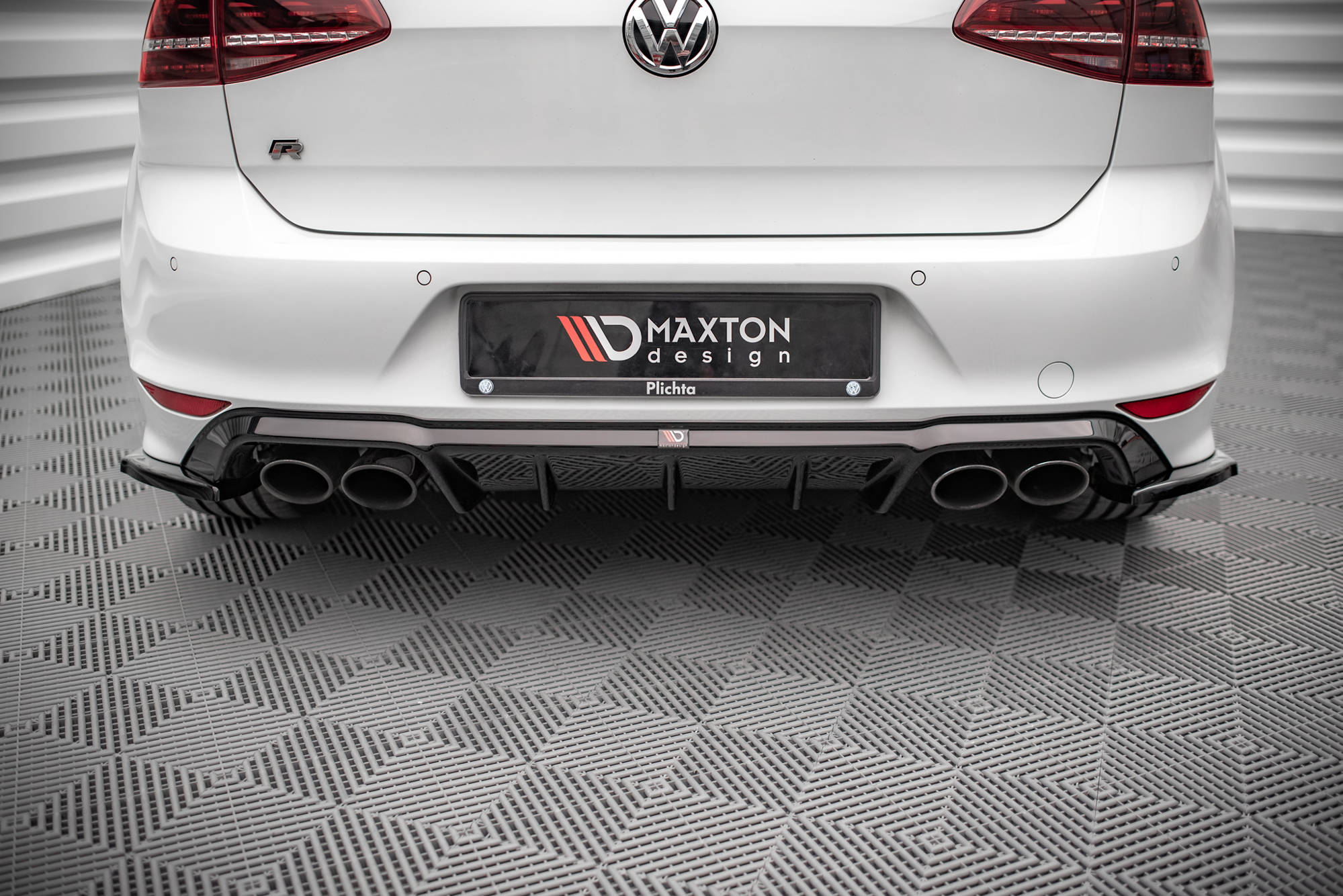 Rear Side Splitters V.4 Volkswagen Golf R Mk7