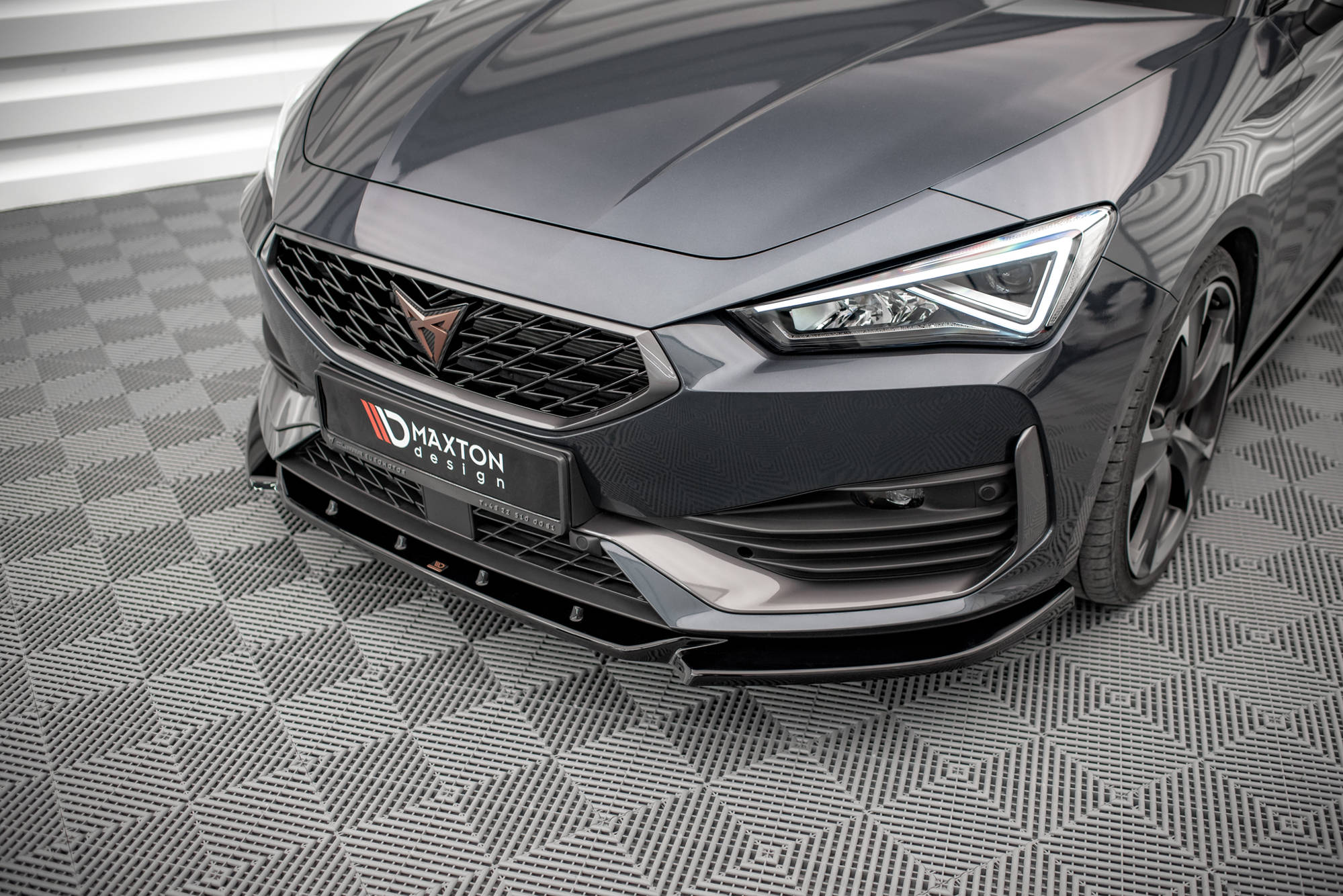 Front Splitter V.3 Cupra Leon