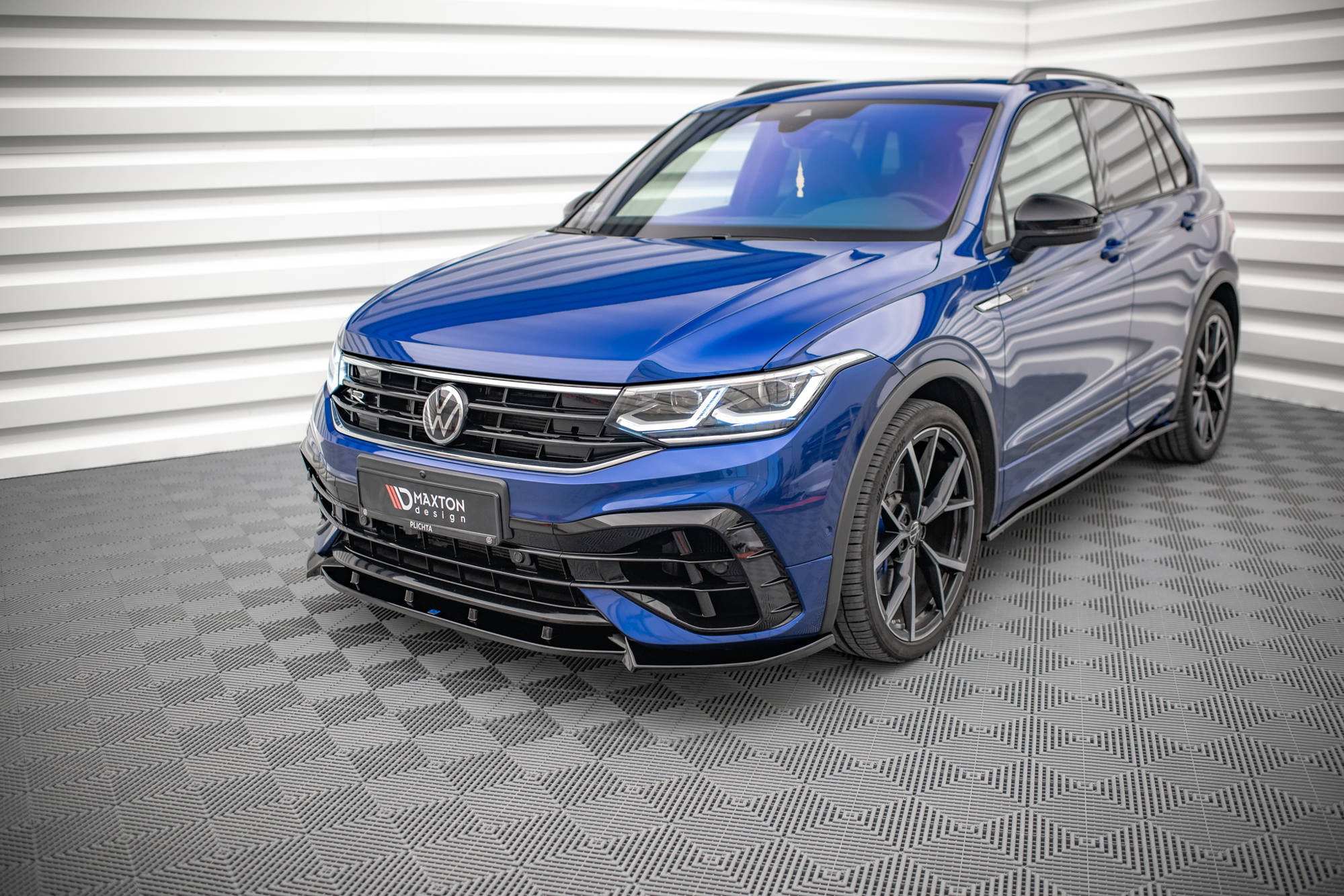 Front Splitter V.2 Volkswagen Tiguan R Mk2 Facelift