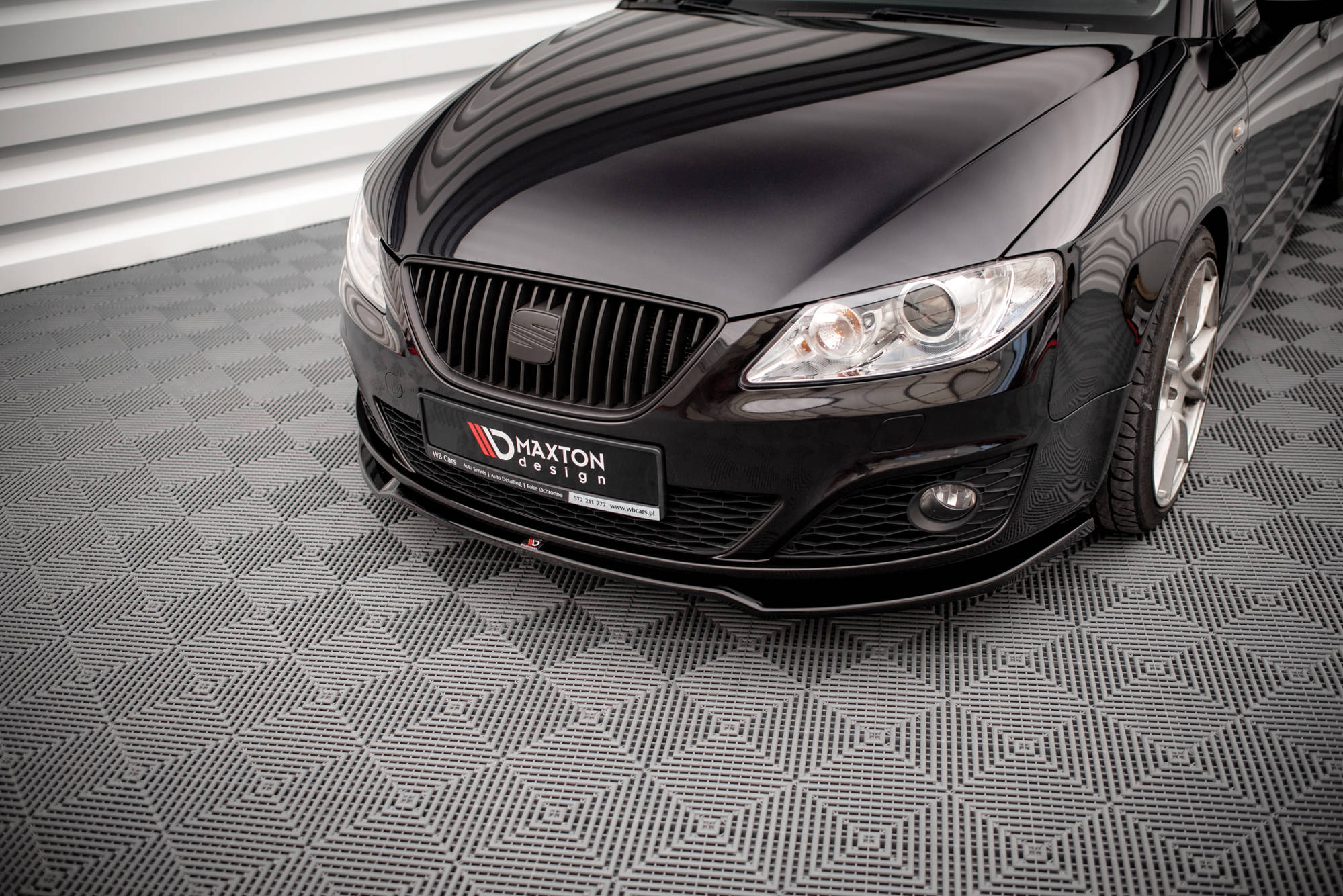 Front Splitter V.2 Seat Exeo