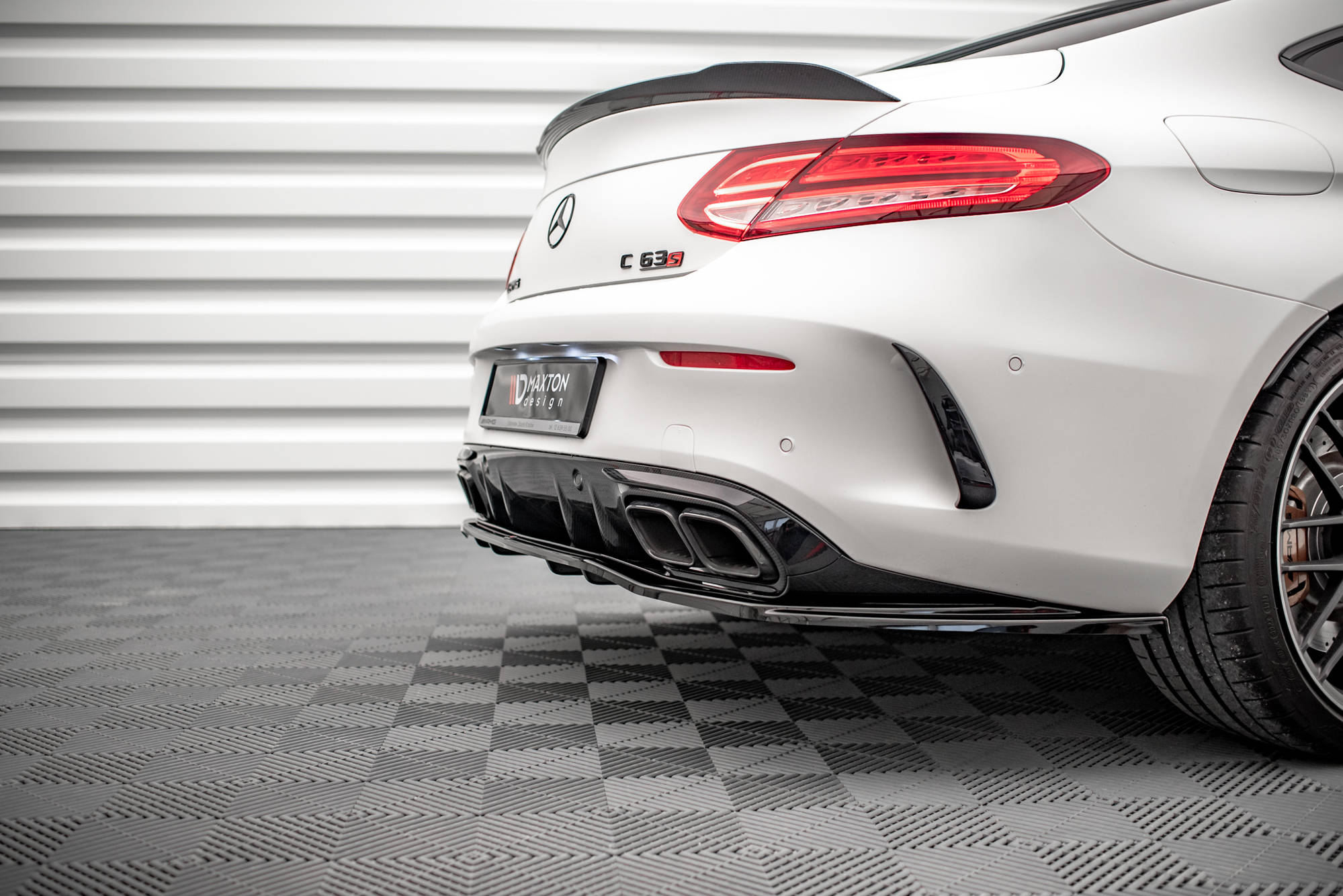 Rear Splitter (with vertical bars) Mercedes-AMG C 63AMG Coupe AMG Aero Pack C205 Facelift