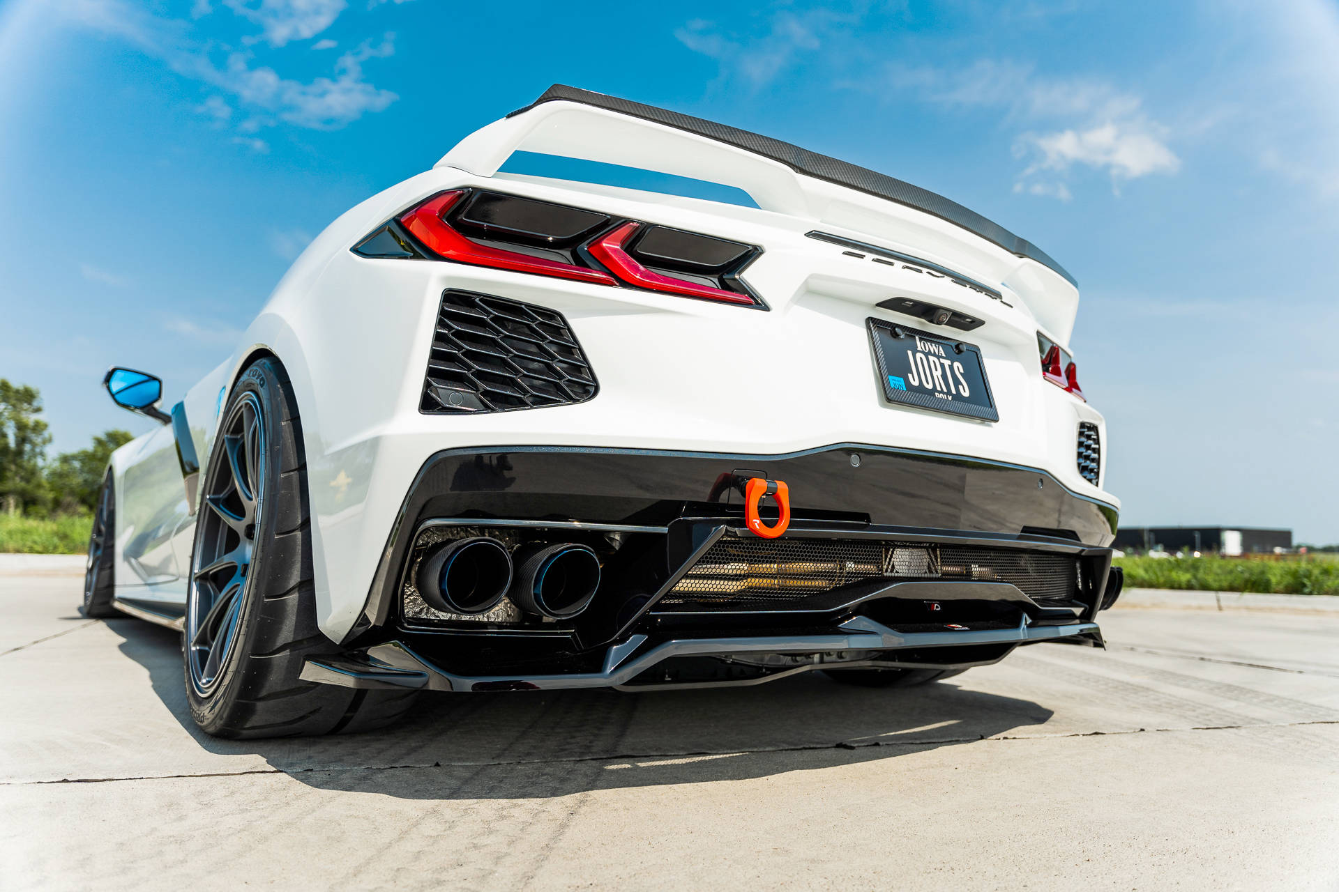 Central Rear Splitter Chevrolet Corvette C8