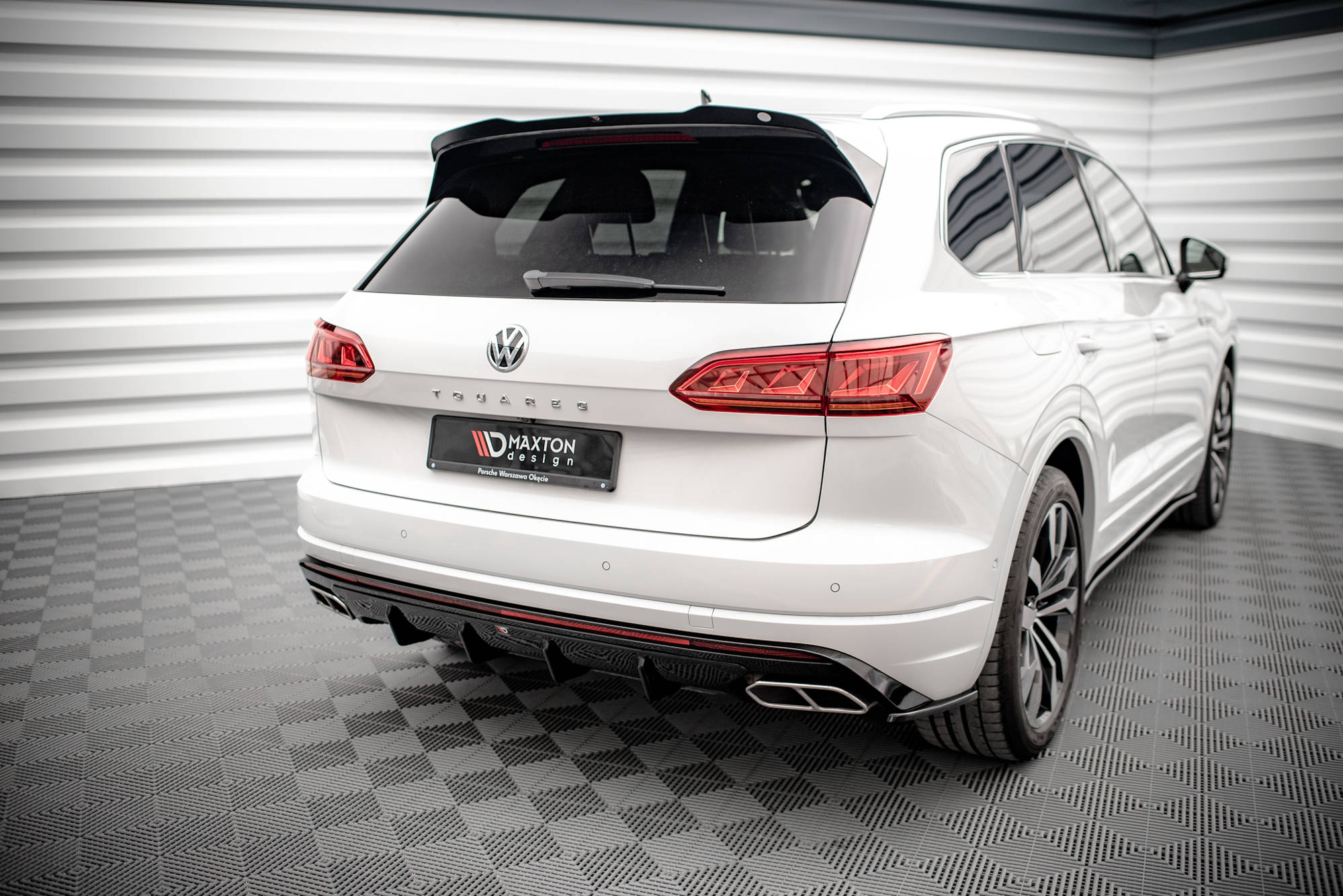 Rear Valance Volkswagen Touareg R-line Mk3