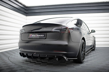 Rear Valance V.2 Tesla Model 3 - 0