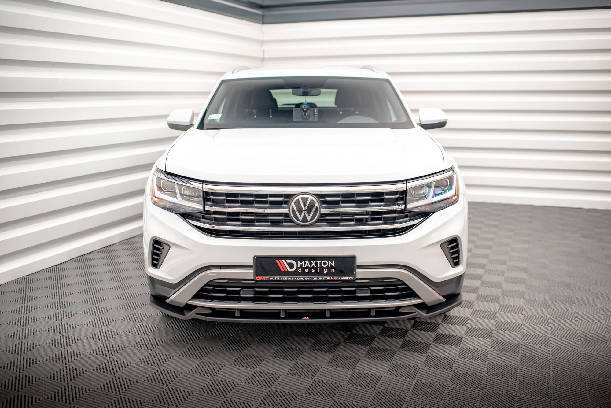 Front Splitter V.1 Volkswagen Atlas Cross Sport