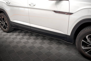 Side Skirts Diffusers Volkswagen Atlas Cross Sport - 0