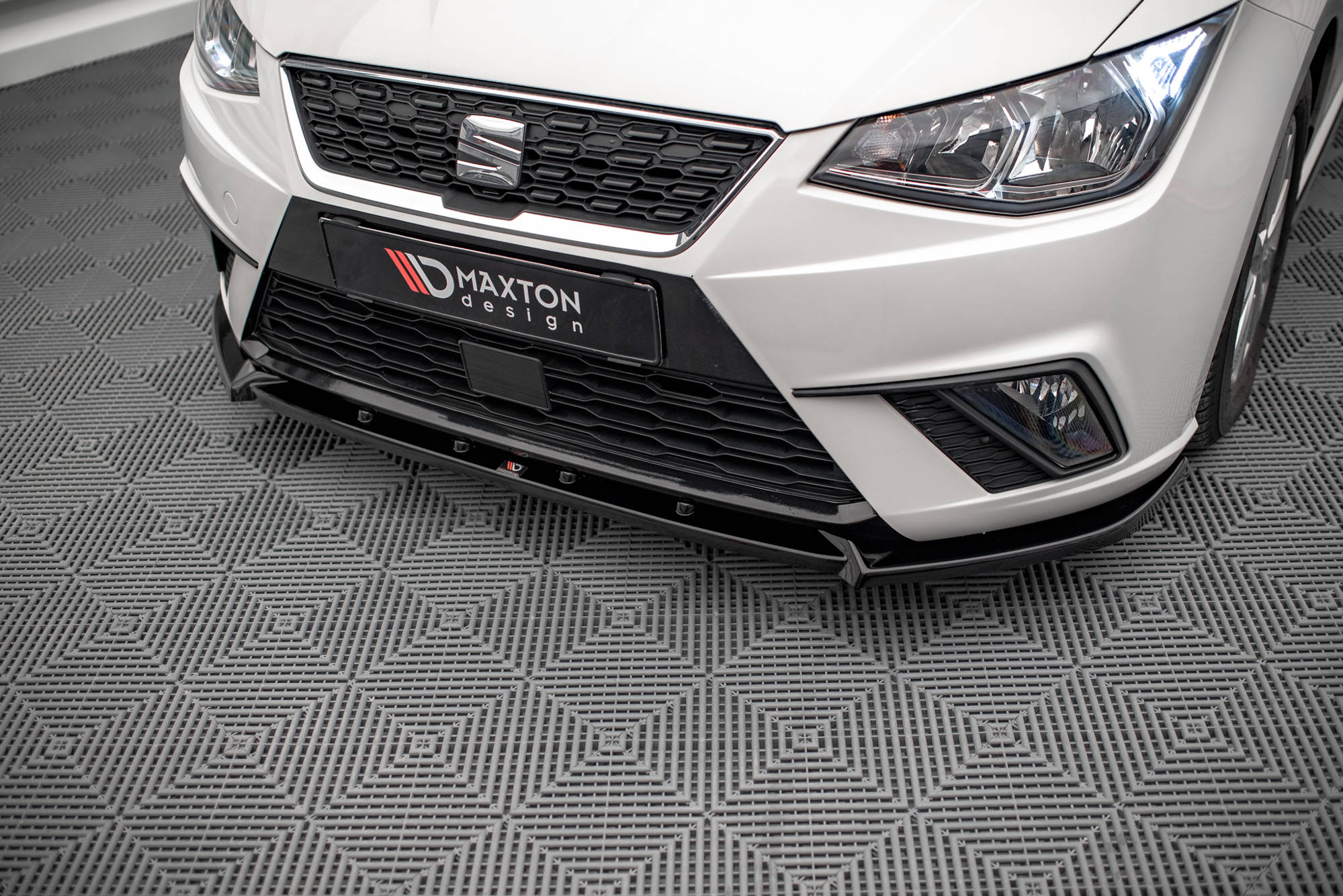 Front Splitter V.1 Seat Ibiza FR/ Standard Mk5