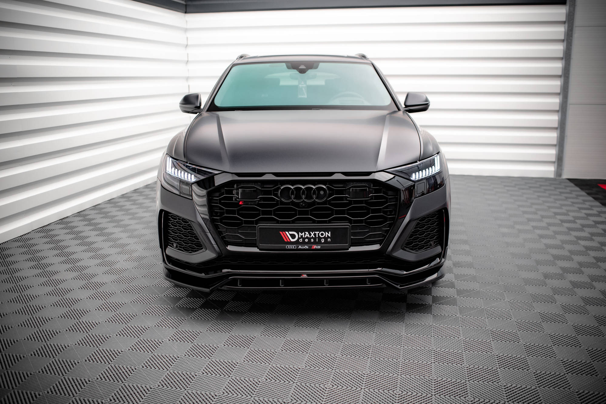 Front Splitter V.3 Audi RSQ8 Mk1