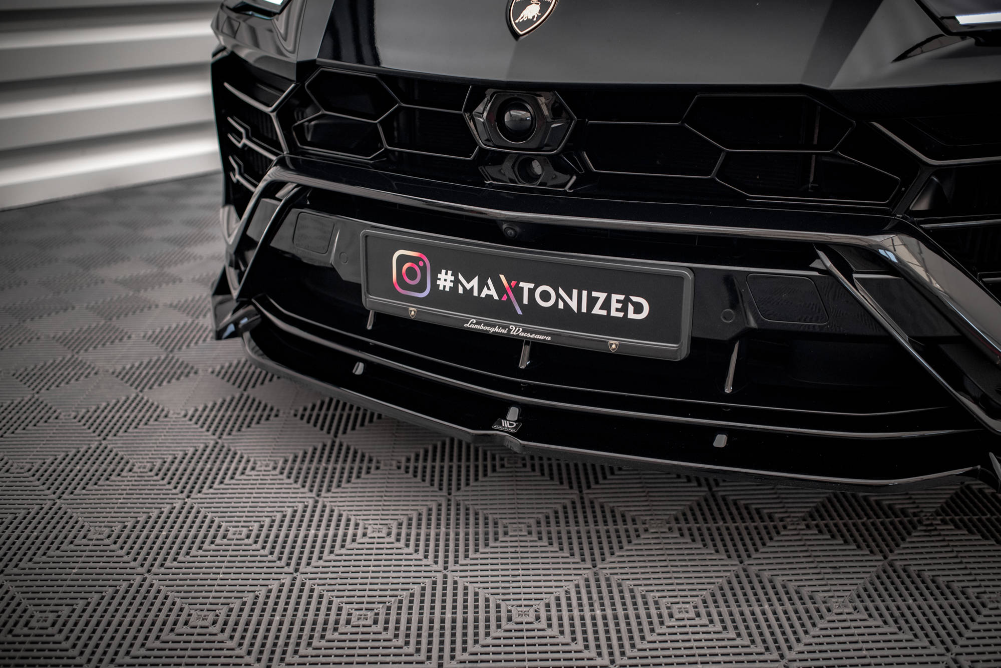 Front Splitter V.1 Lamborghini Urus Mk1