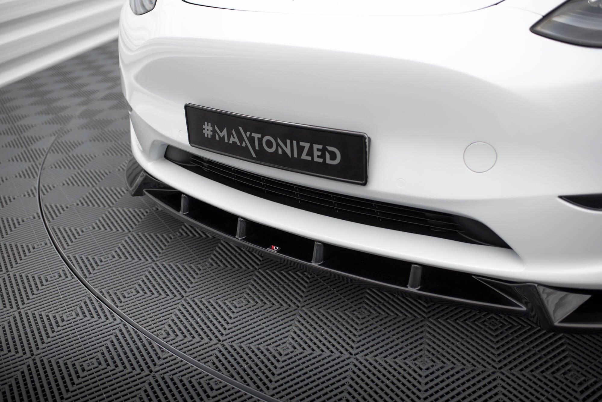 Front Splitter V.1 Tesla Model Y