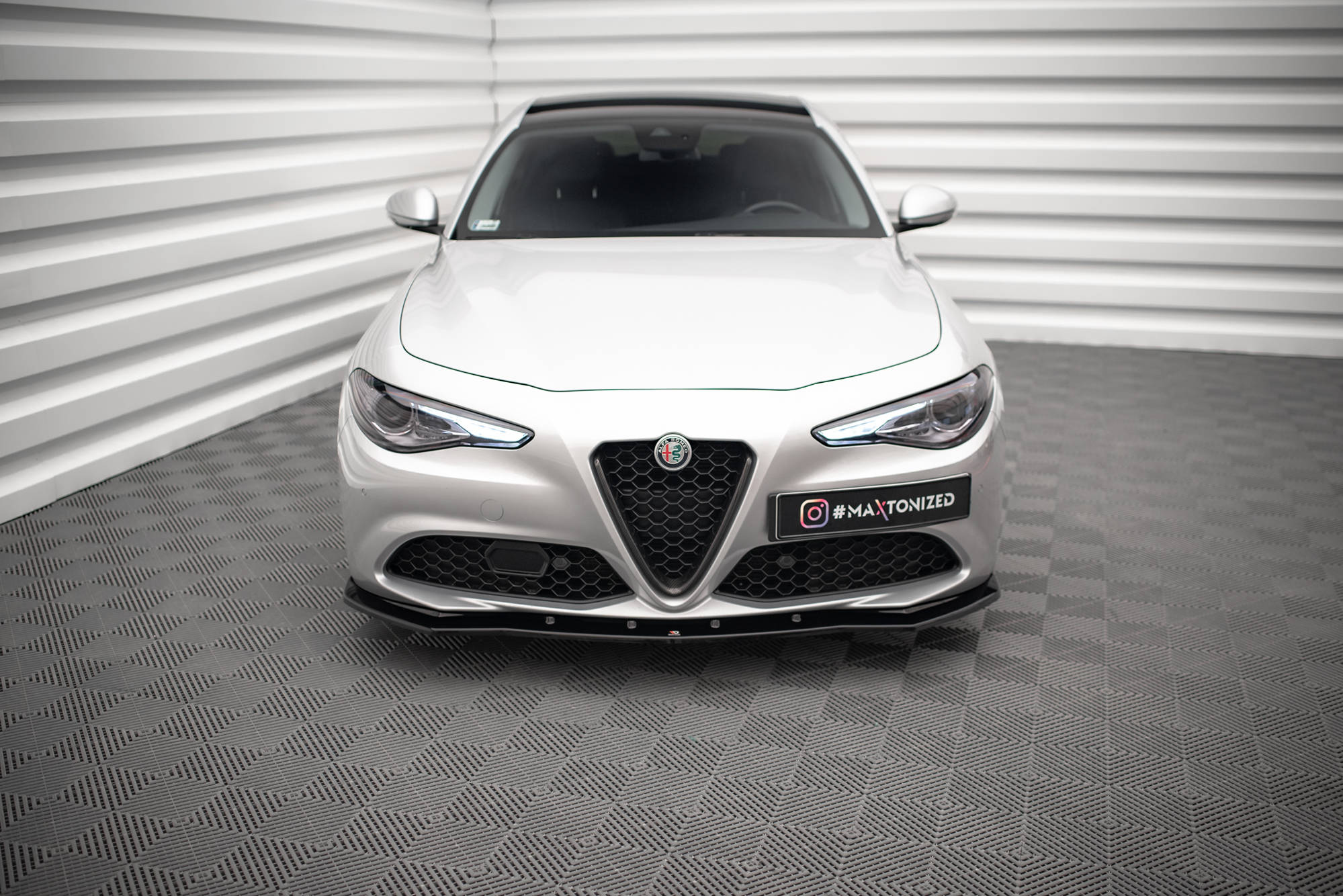 Front Splitter V.1 Alfa Romeo Giulia Sport