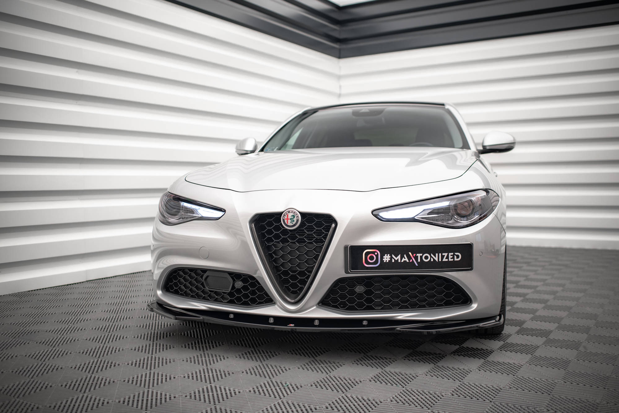 Front Splitter V.2 Alfa Romeo Giulia Sport