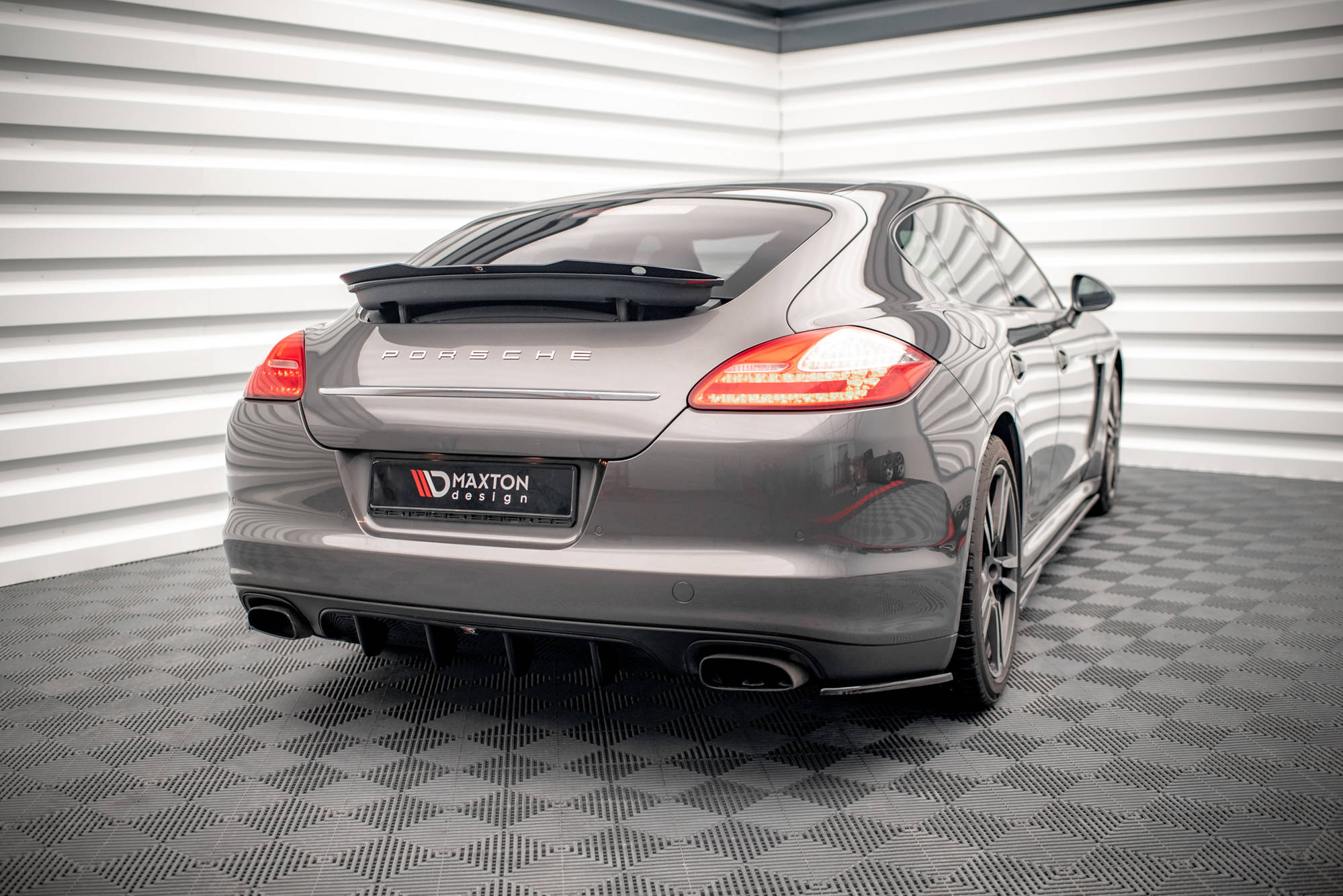 Spoiler Cap Porsche Panamera / Panamera Diesel 970