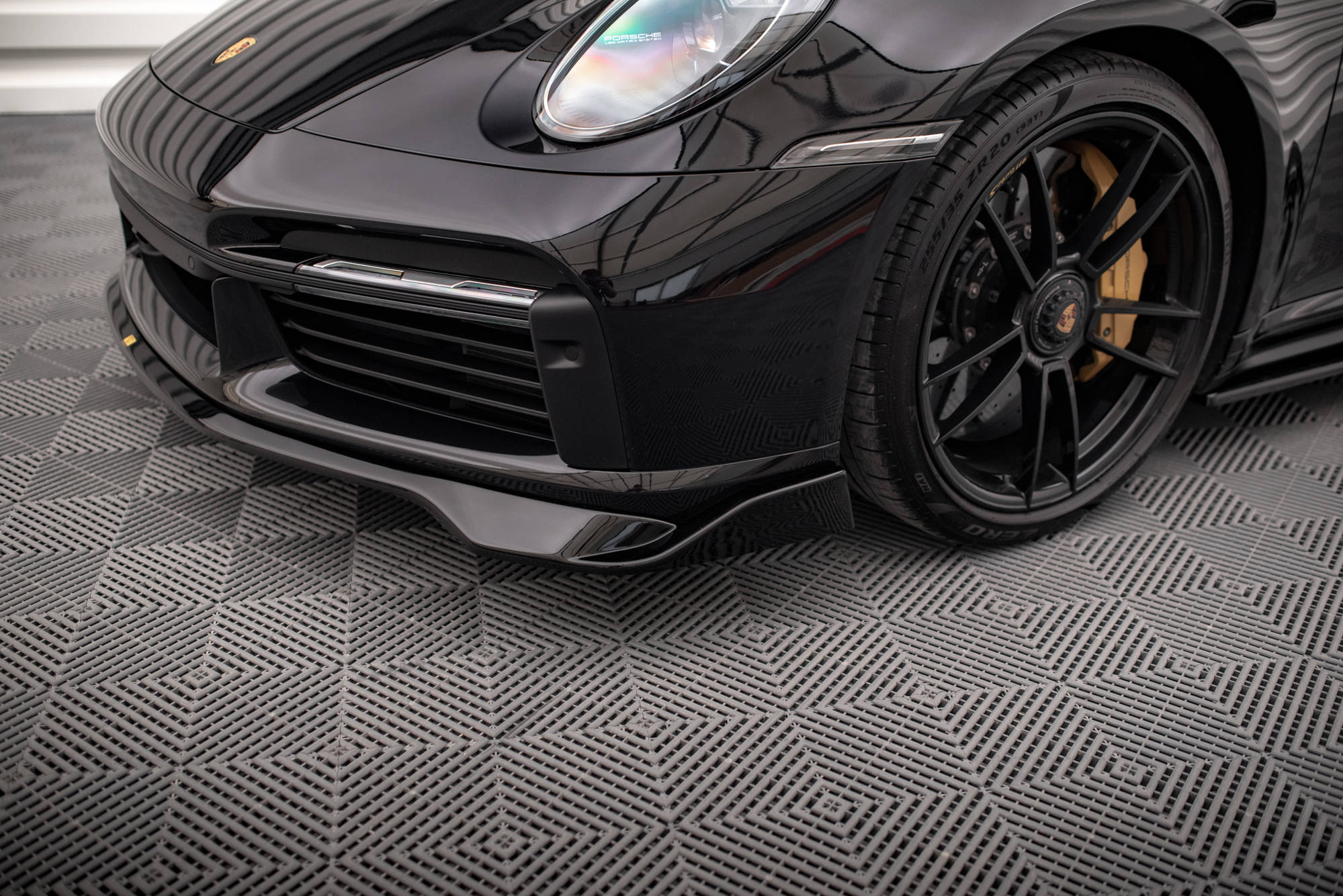 Front Splitter Porsche 911 Turbo S 992