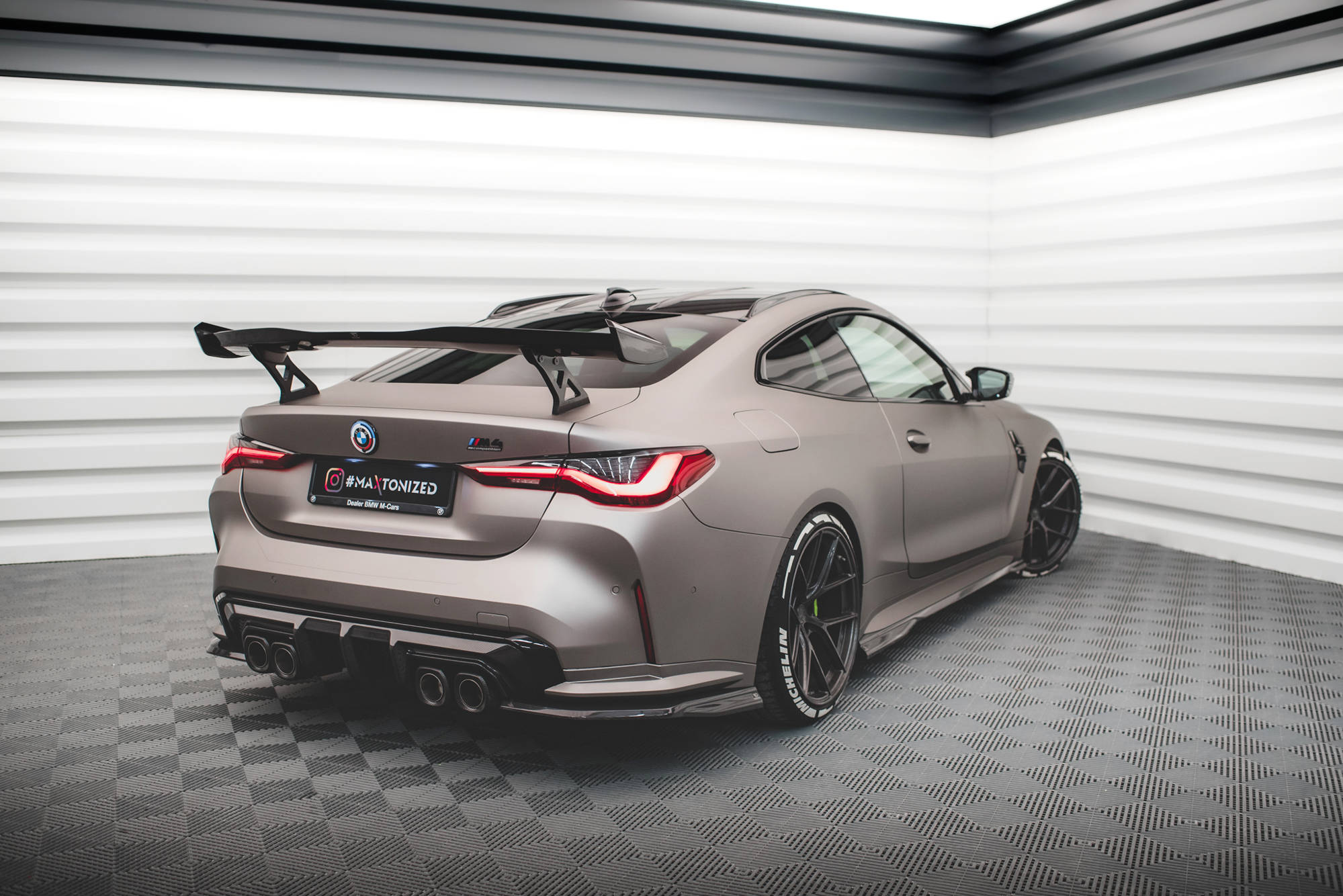 Prepreg Carbon Fiber Rear Side Splitters BMW M4 G82