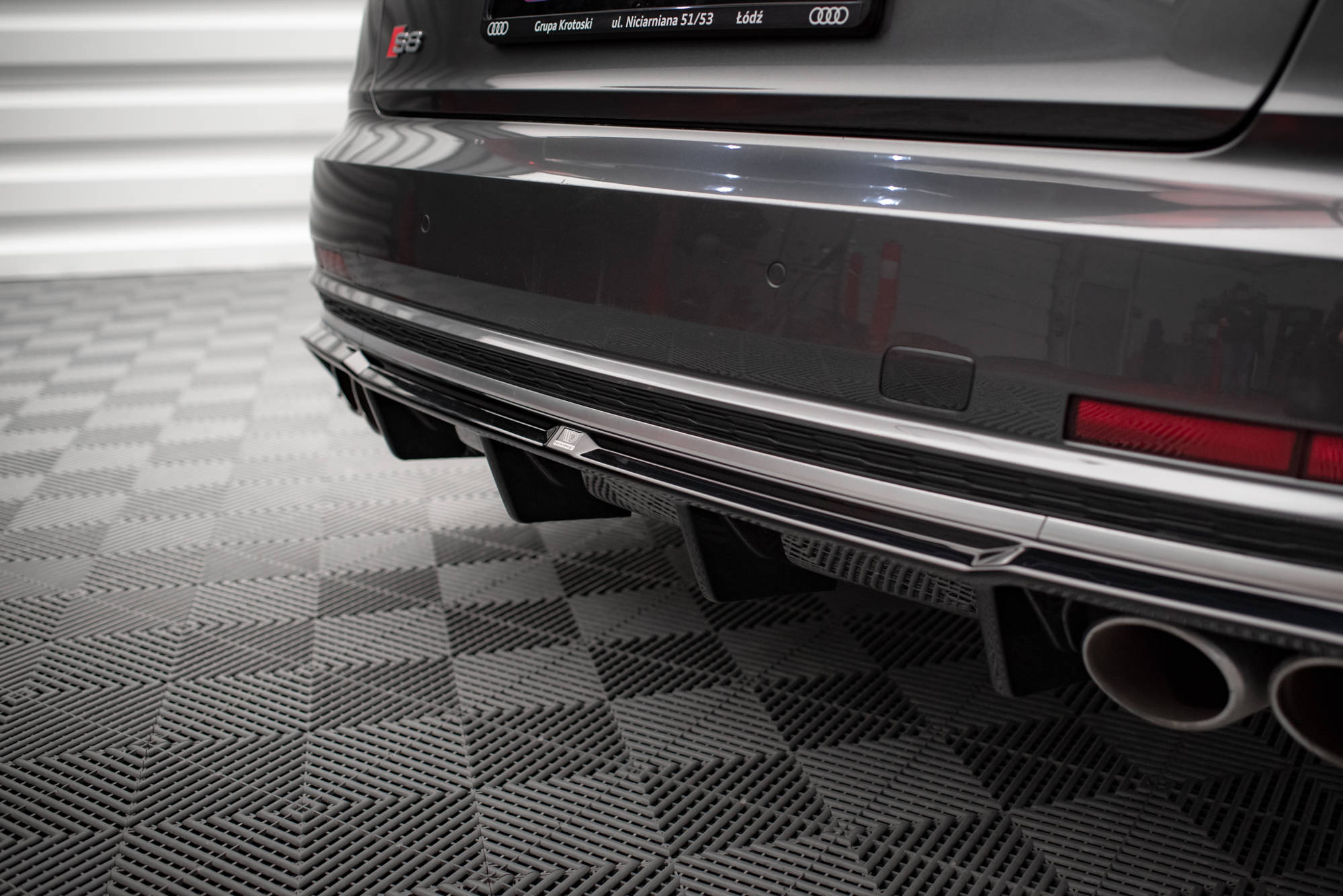 Rear Valance Audi S8 D5