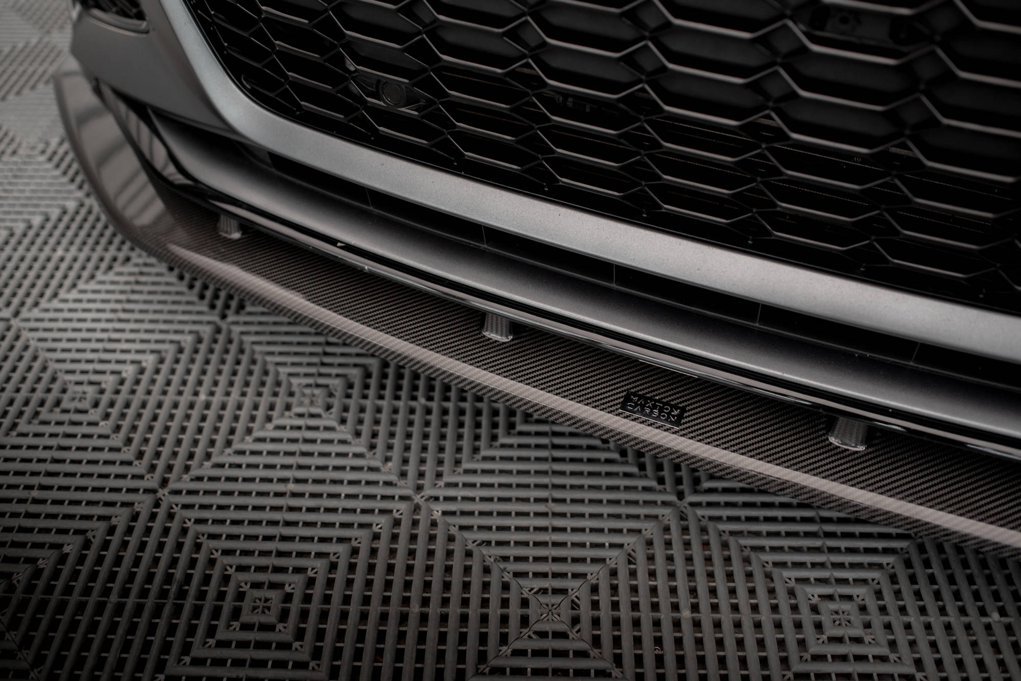 Prepreg Carbon Fiber Front Splitter Audi RS6 C8 / RS7 C8