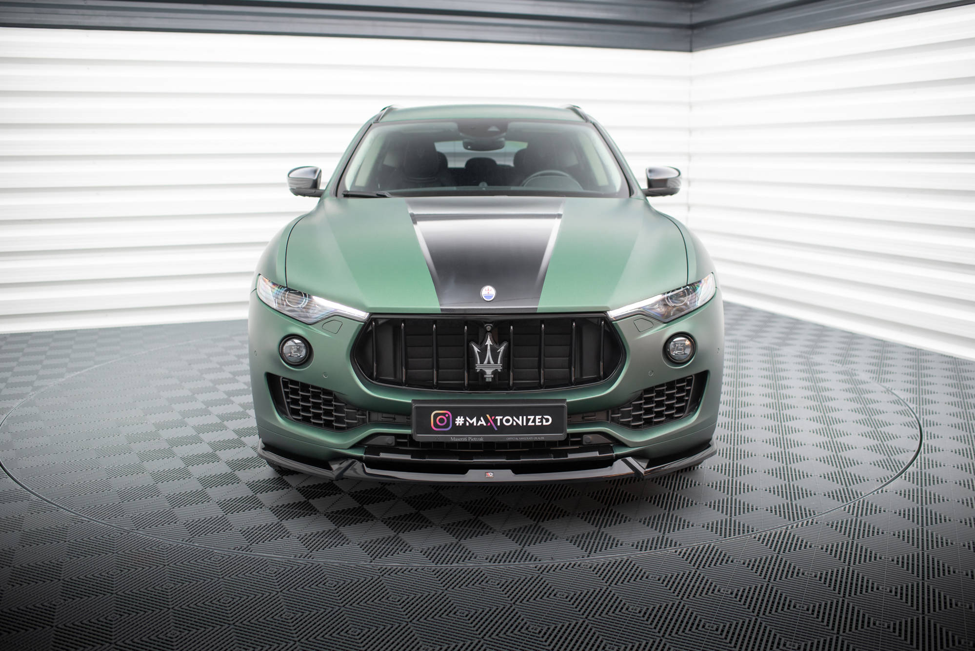 Front Splitter V.1 Maserati Levante Mk1