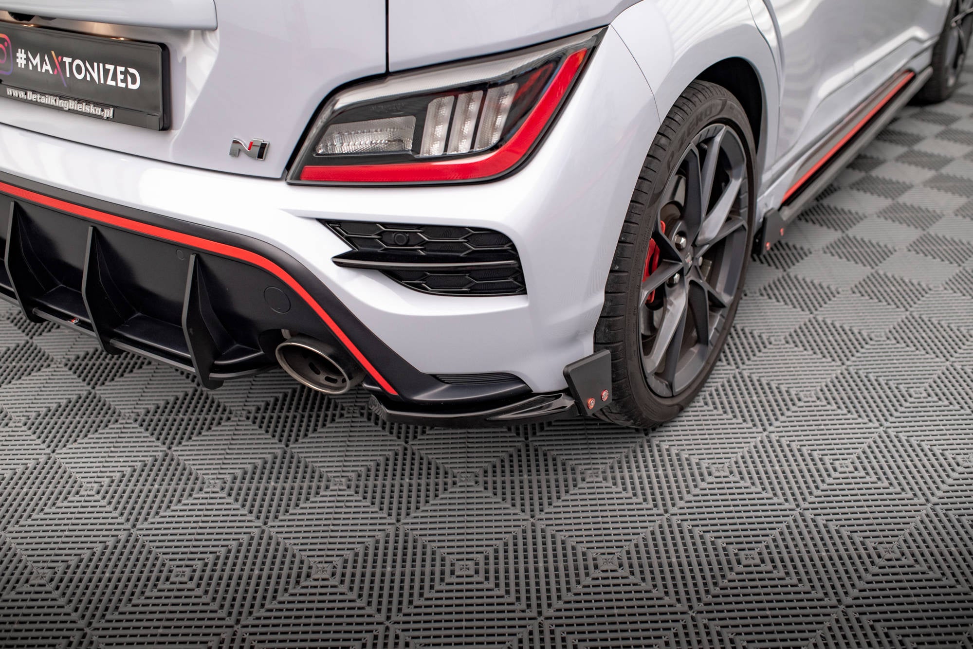 Rear Side Splitters V.1 + Flaps Hyundai Kona N Mk1